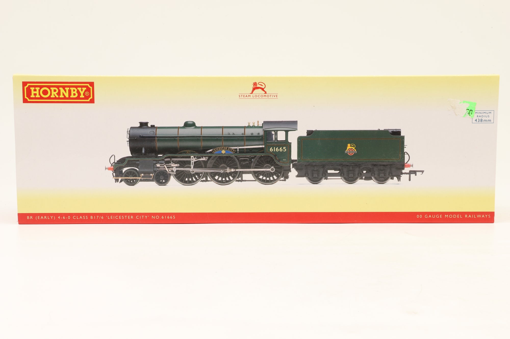 Hornby OO R3523 Class B17 '61665' 'Leicester City' BR Lined Green E/C