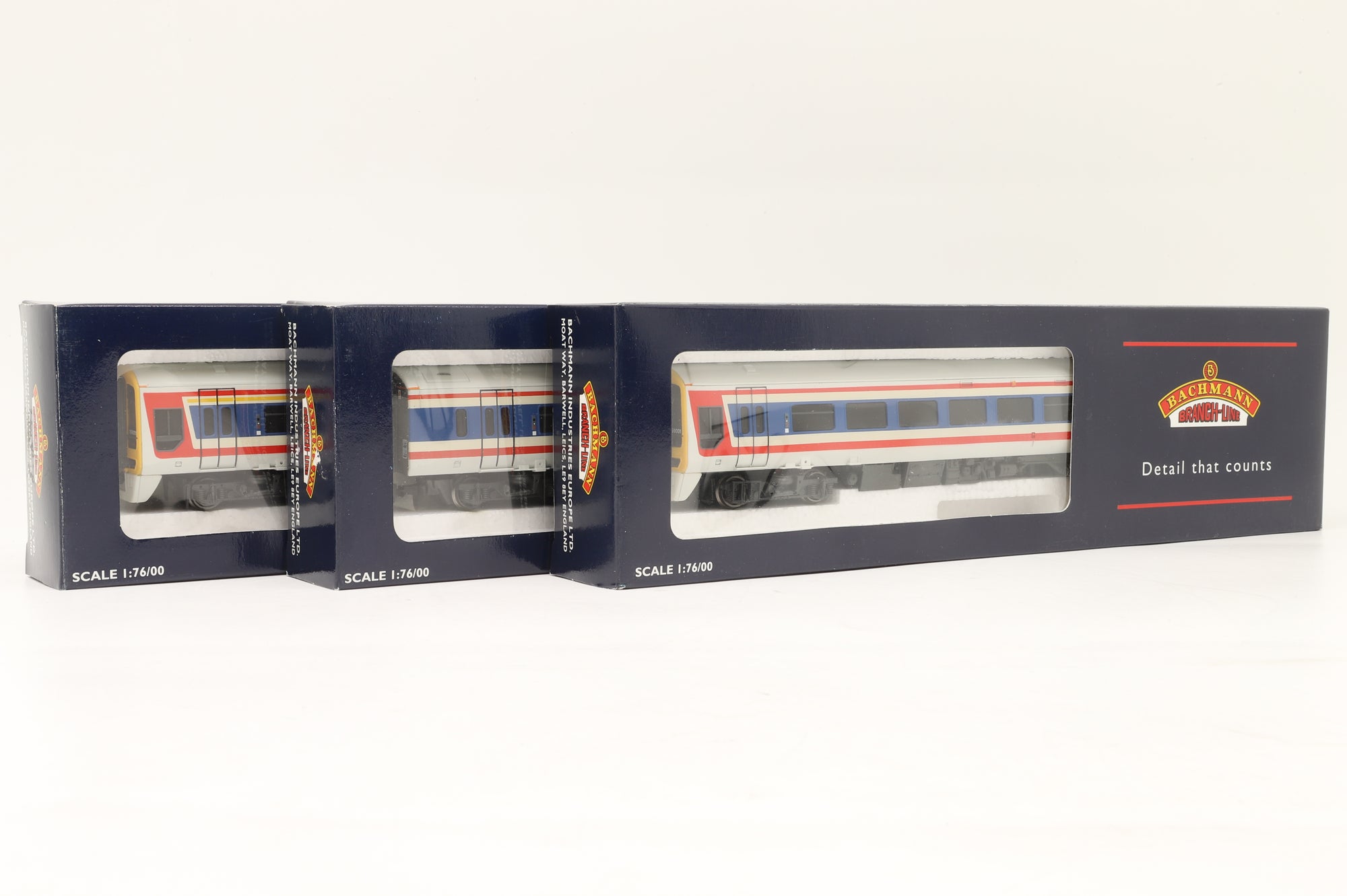 Bachmann OO Class 159 3 Car DMU Network Southeast
