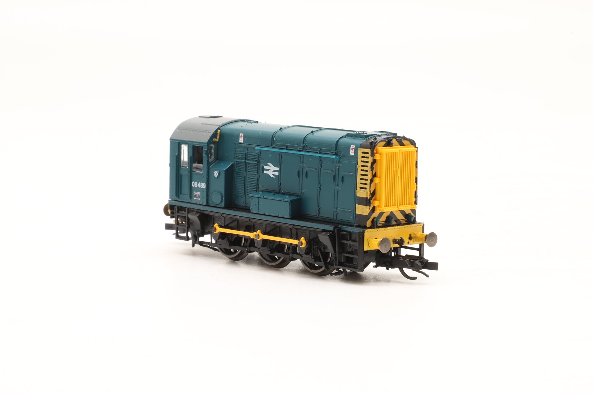Hornby TT TT3001M BR Class 08 0-6-0 08489 Era 7