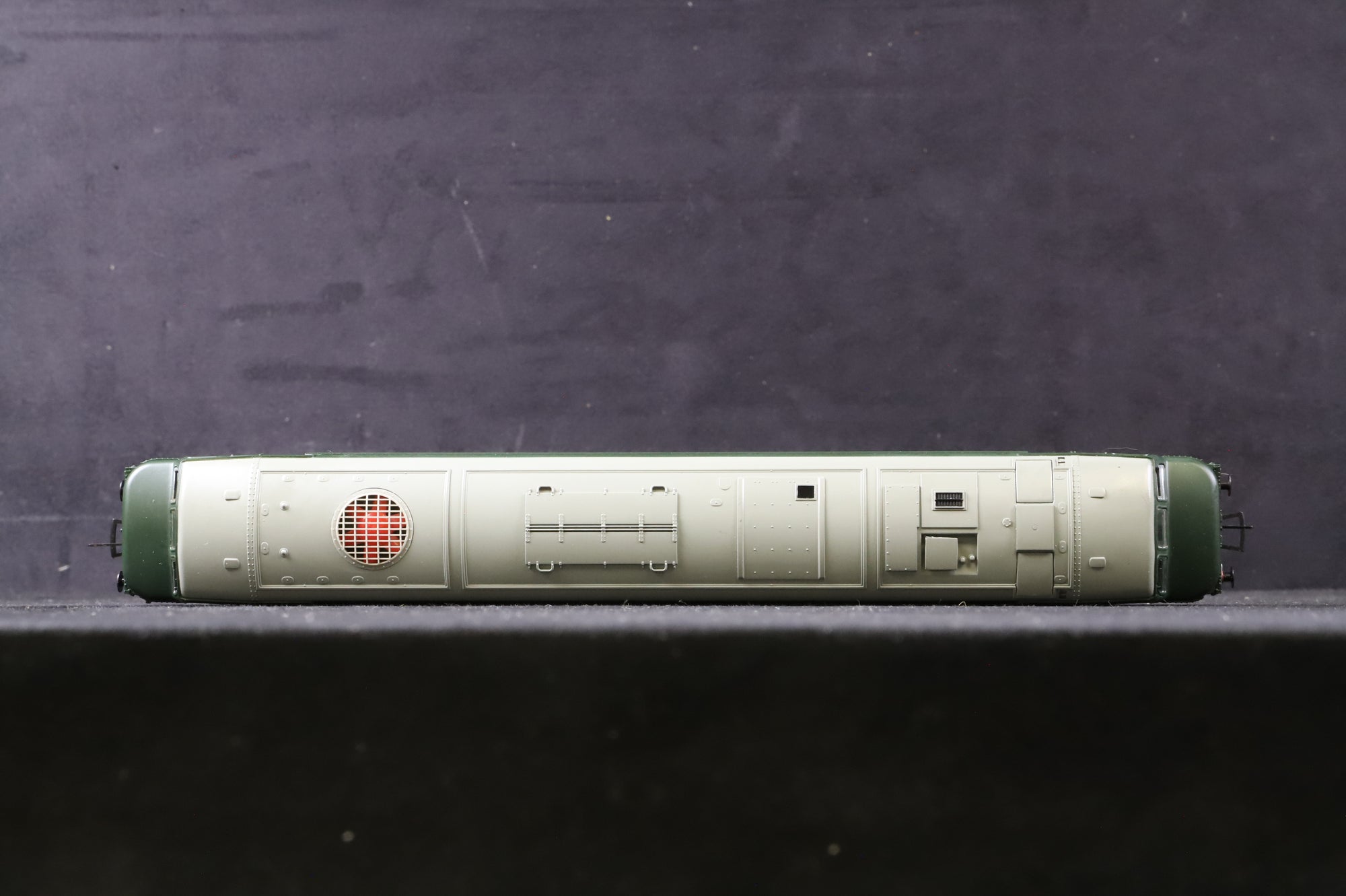 Bachmann OO 32-679 Class 45 'D95' Diesel Locomotive BR Green L/C