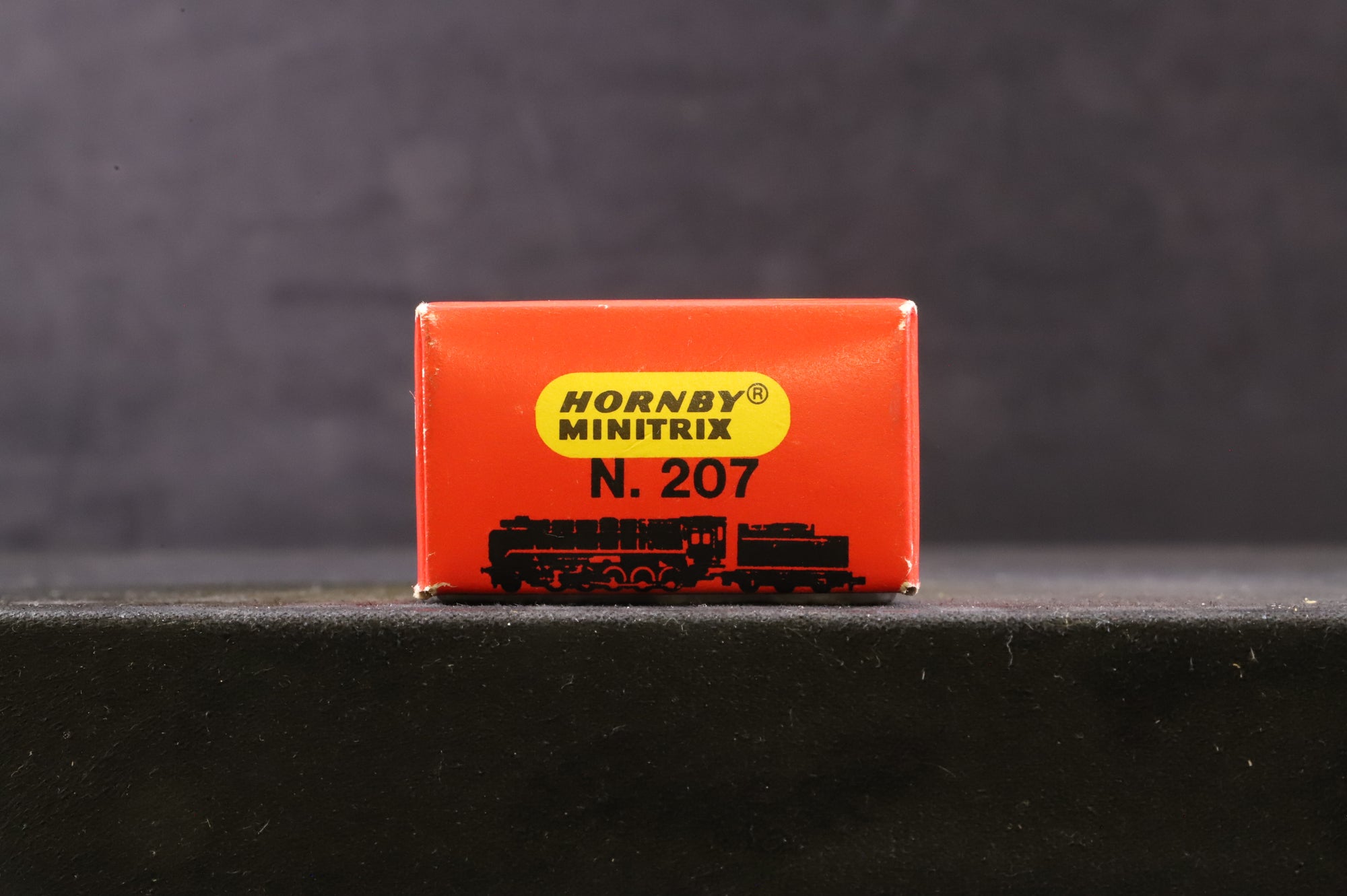 Hornby Minitrix N Gauge 207 Class 9F 92018 in BR Black w/ Late Crests