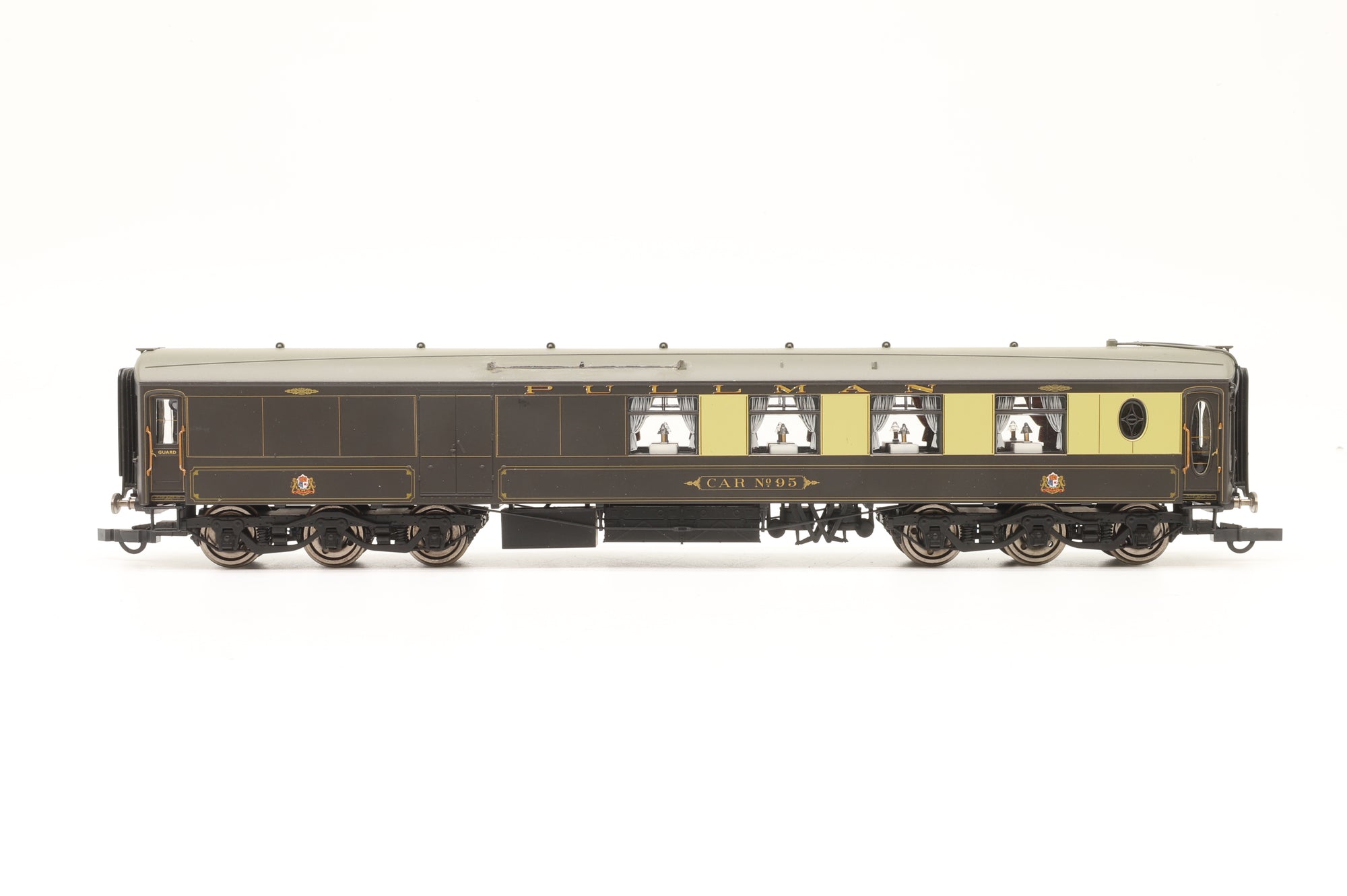 Hornby OO Rake of 3 Bournemouth Belle Pullman Cars
