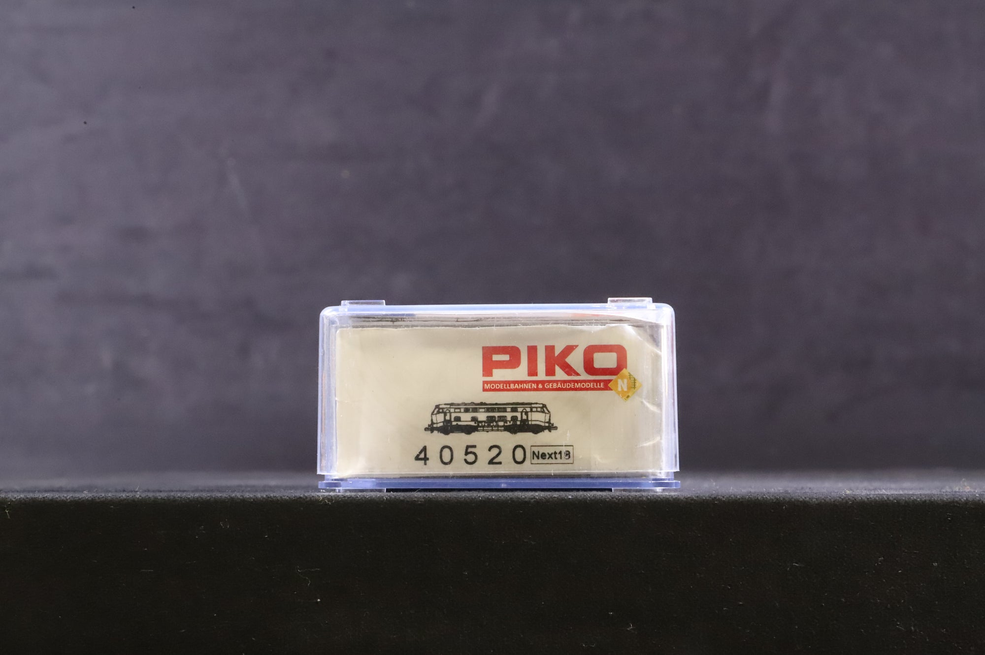 Piko N Gauge 40520 BR216 216010-9 in DB Crimson/Grey