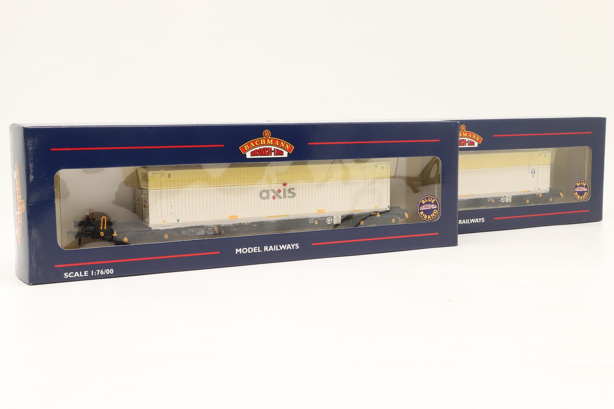 Bachmann OO 37-301A Twin Pack Intermodal & Container Wagons