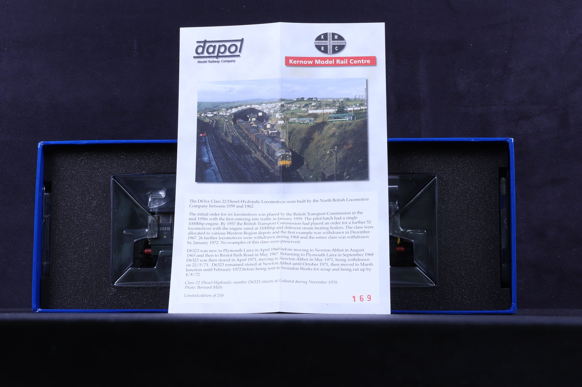 Dapol D1000Y Class 22 D6323 in BR Green - Weathered