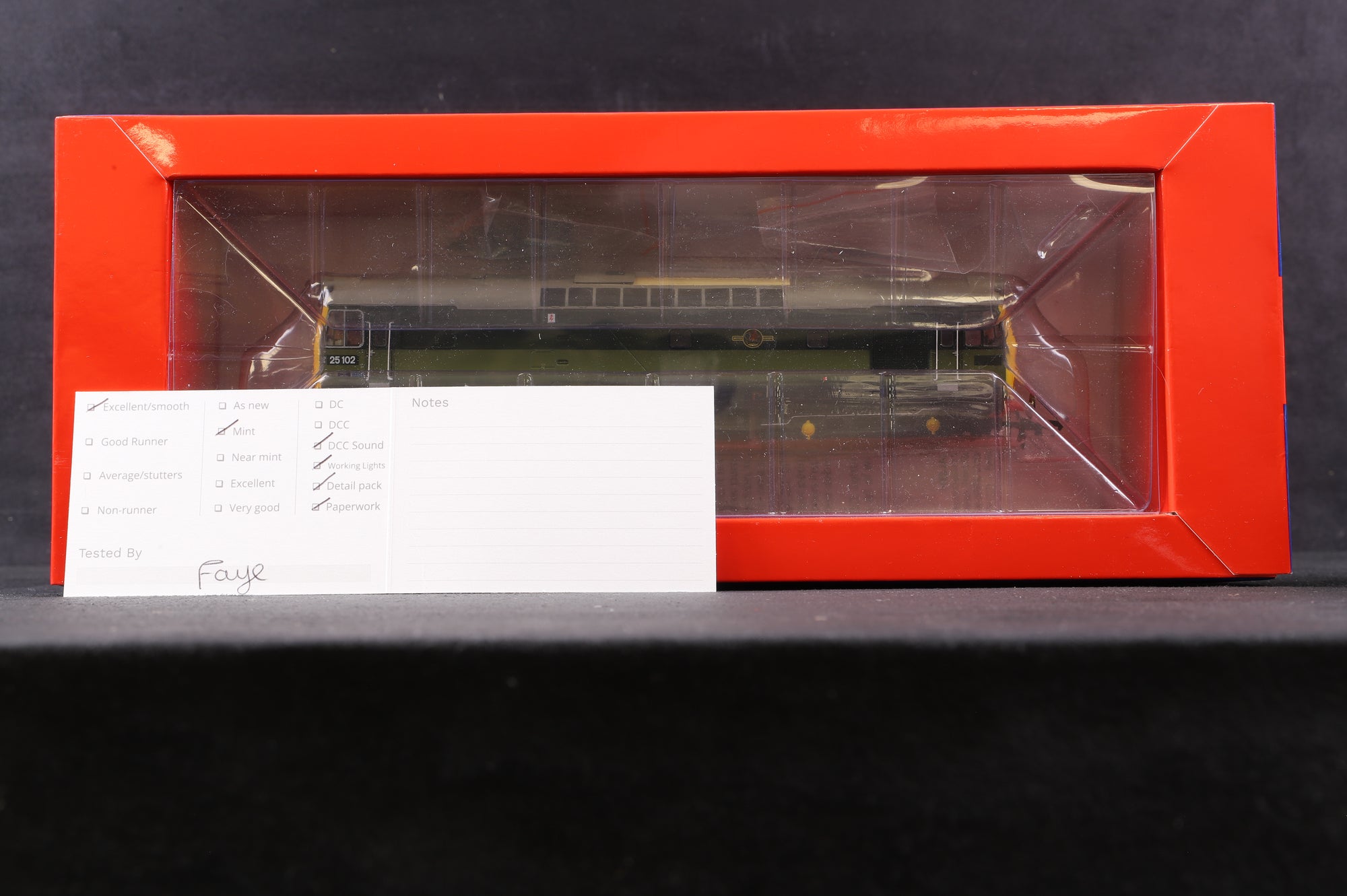 Heljan OO 2542 Class 25 25102 BR Two Tone Green Full Yellow Ends DCC Sound