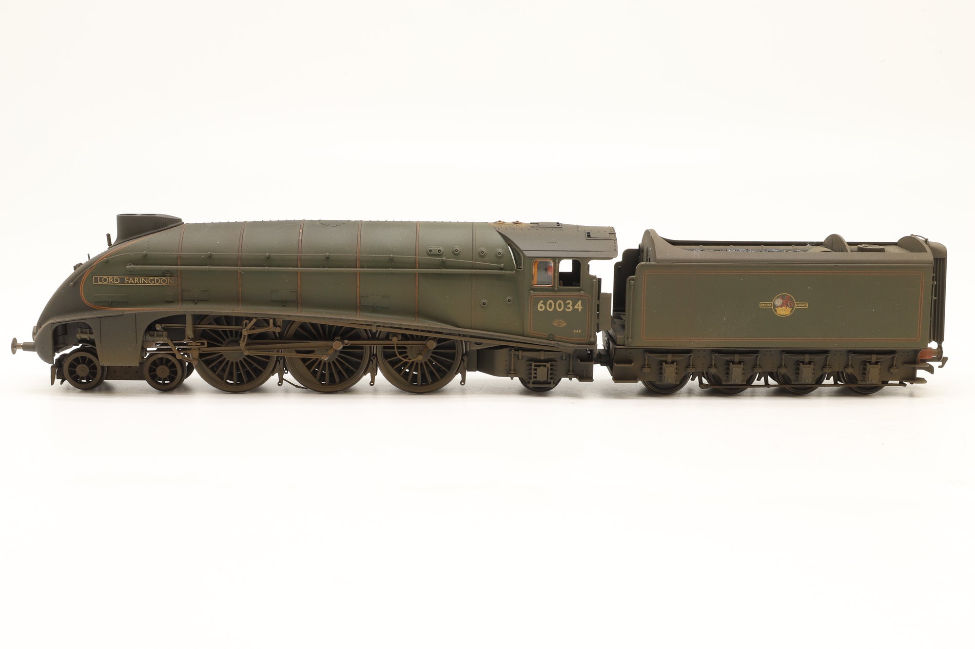 Hornby OO R3994 Class A4 60030 'Golden Fleece' in Lined BR Green w/ Late Crests – TMC Weathered