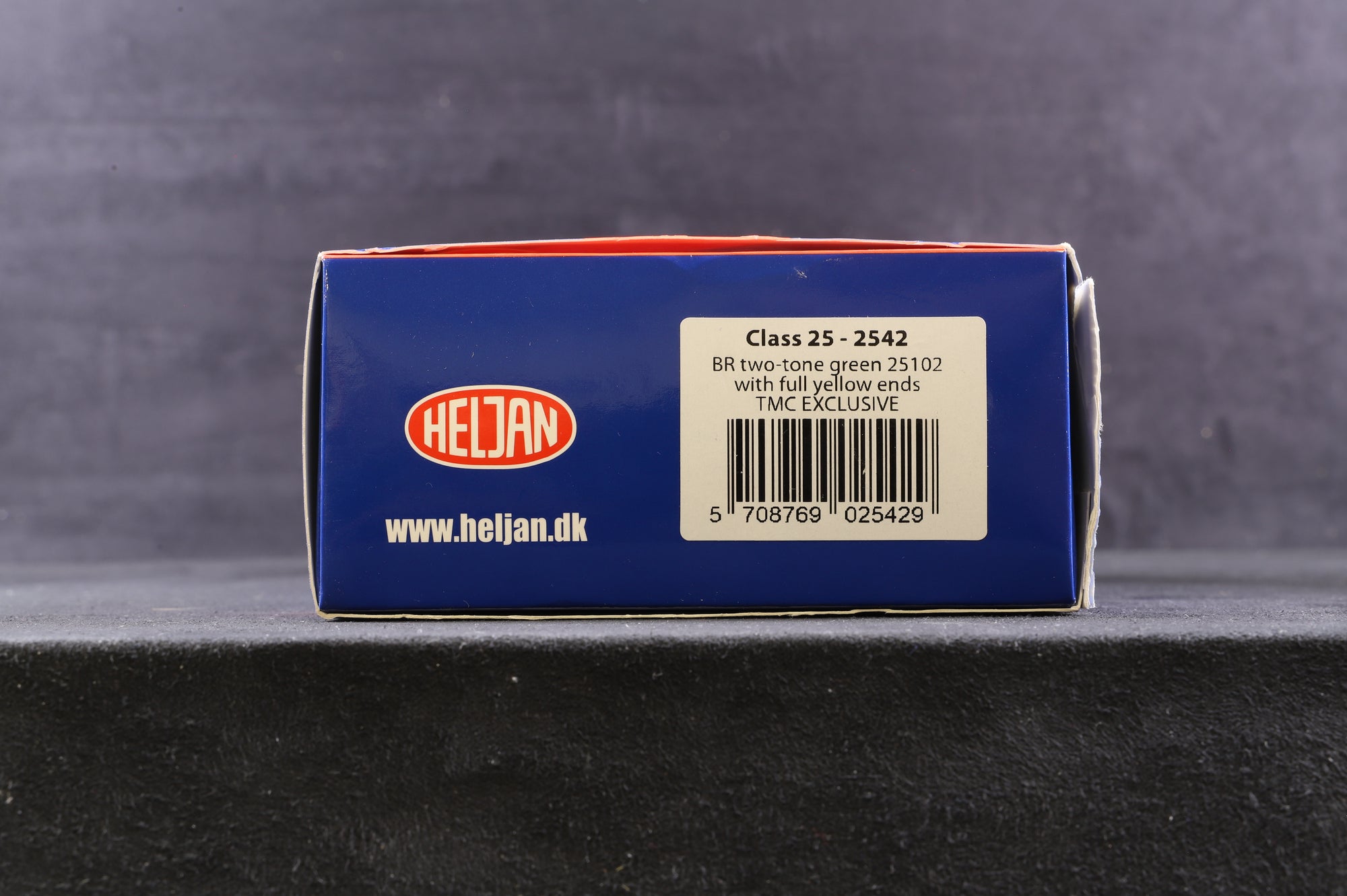 Heljan OO 2542 Class 25 25102 BR Two Tone Green Full Yellow Ends DCC Sound