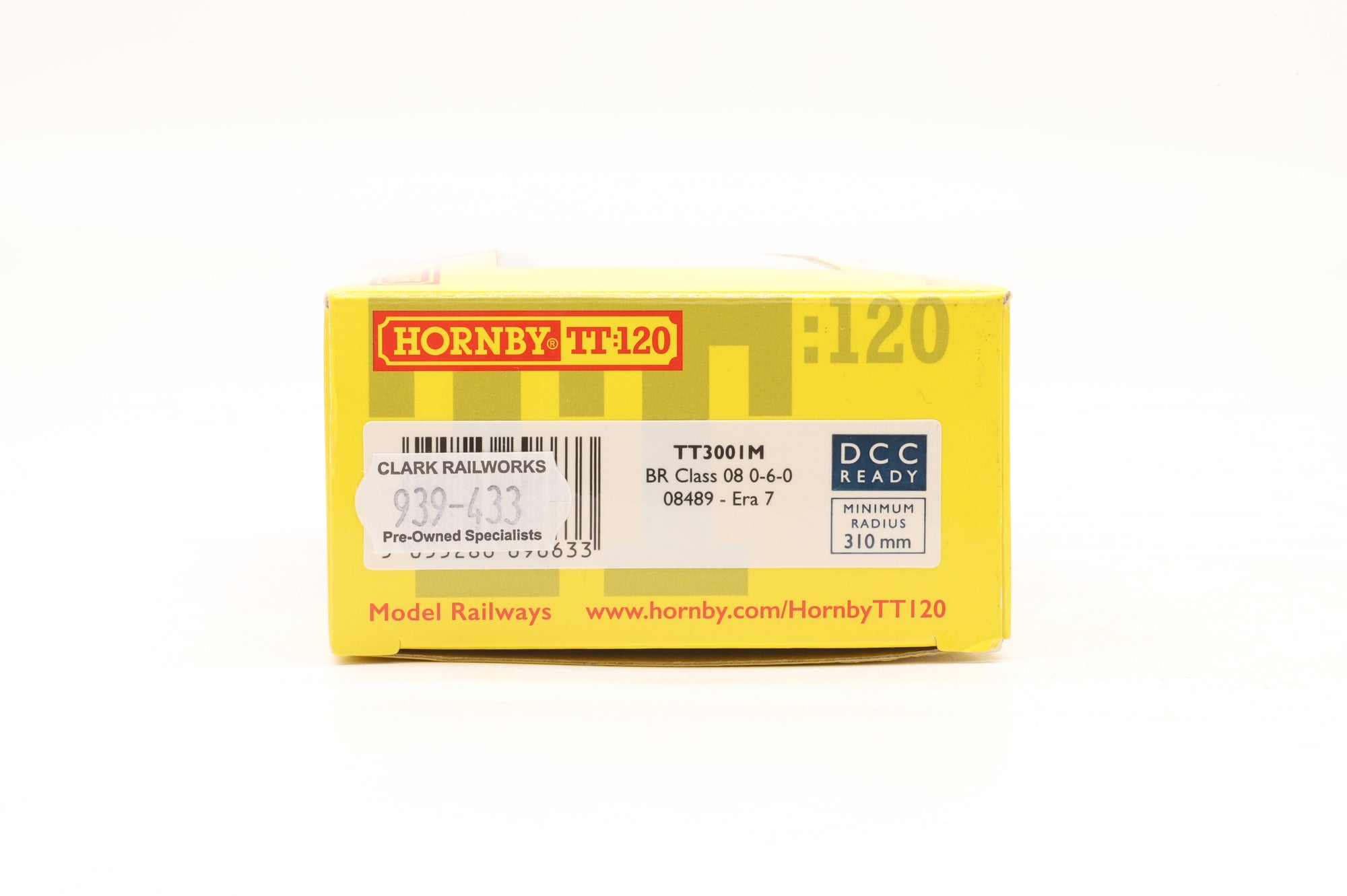 Hornby TT TT3001M BR Class 08 0-6-0 08489 Era 7