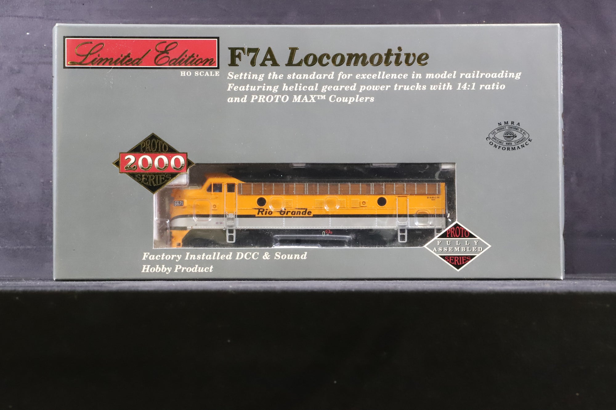 Proto 2000 HO 920-40653 F7A/B Units 5671/5672 in DRGW Yellow - DCC Sound