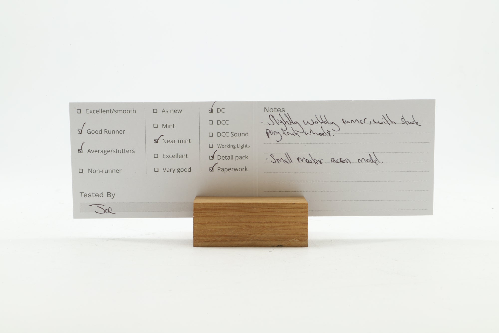 Hornby OO R2340 BR 4-6-2 Class A4 'Golden Plover'