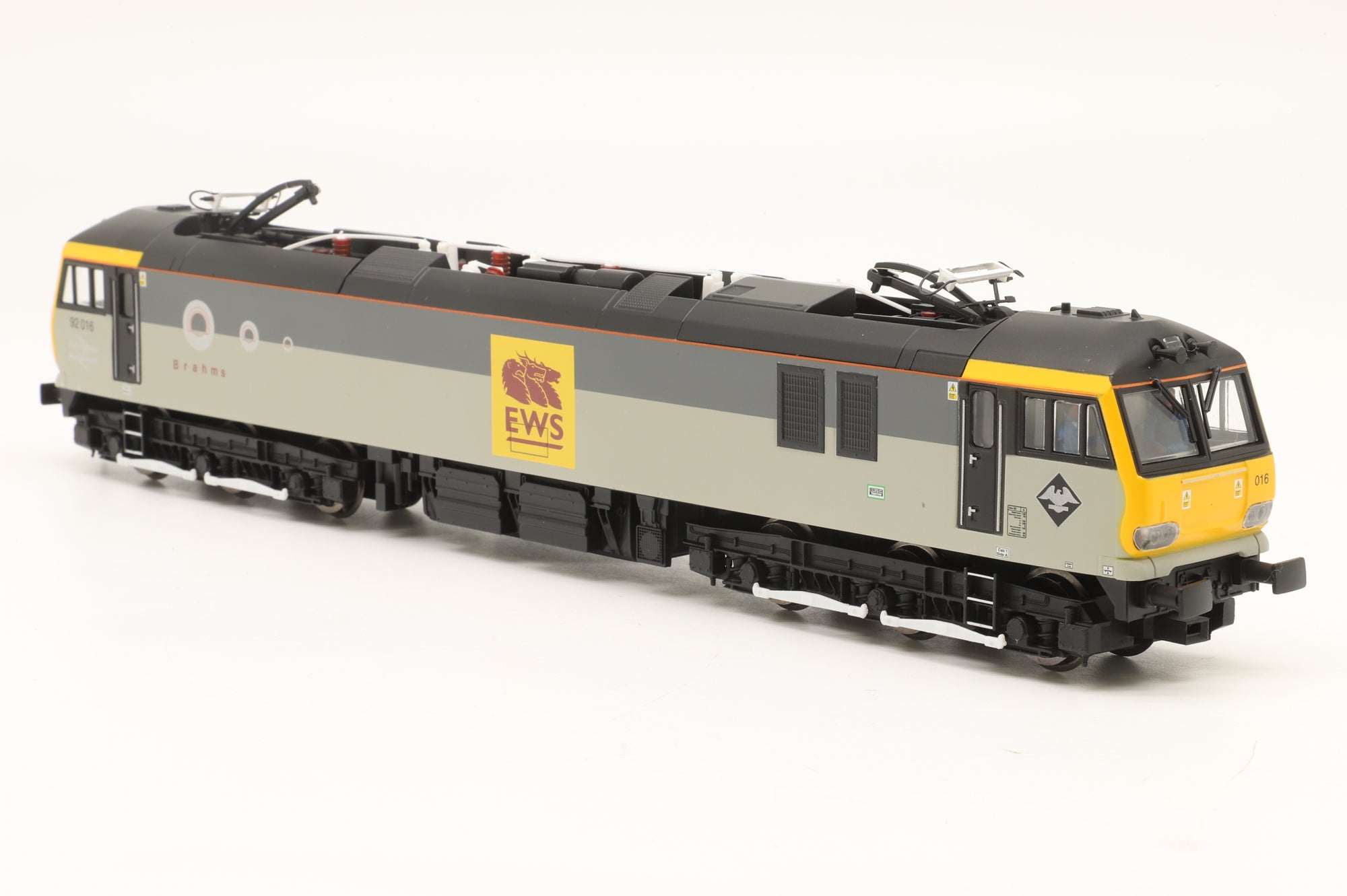 Hornby OO R3480 Class 92 '92016' 'Brahms' EWS DCC Fitted