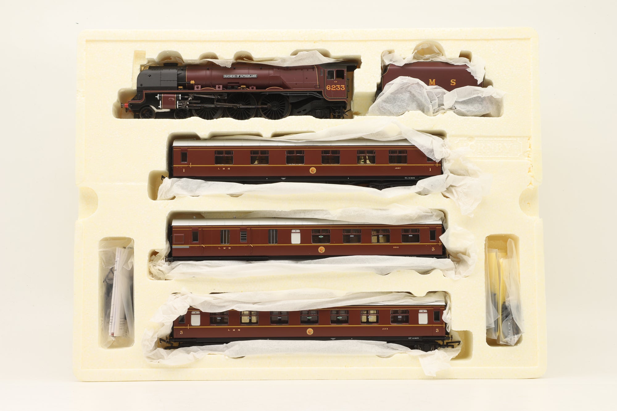 Hornby OO R2985 'A Duchess at Carlisle' Train Pack, Limited Edition 414/1000