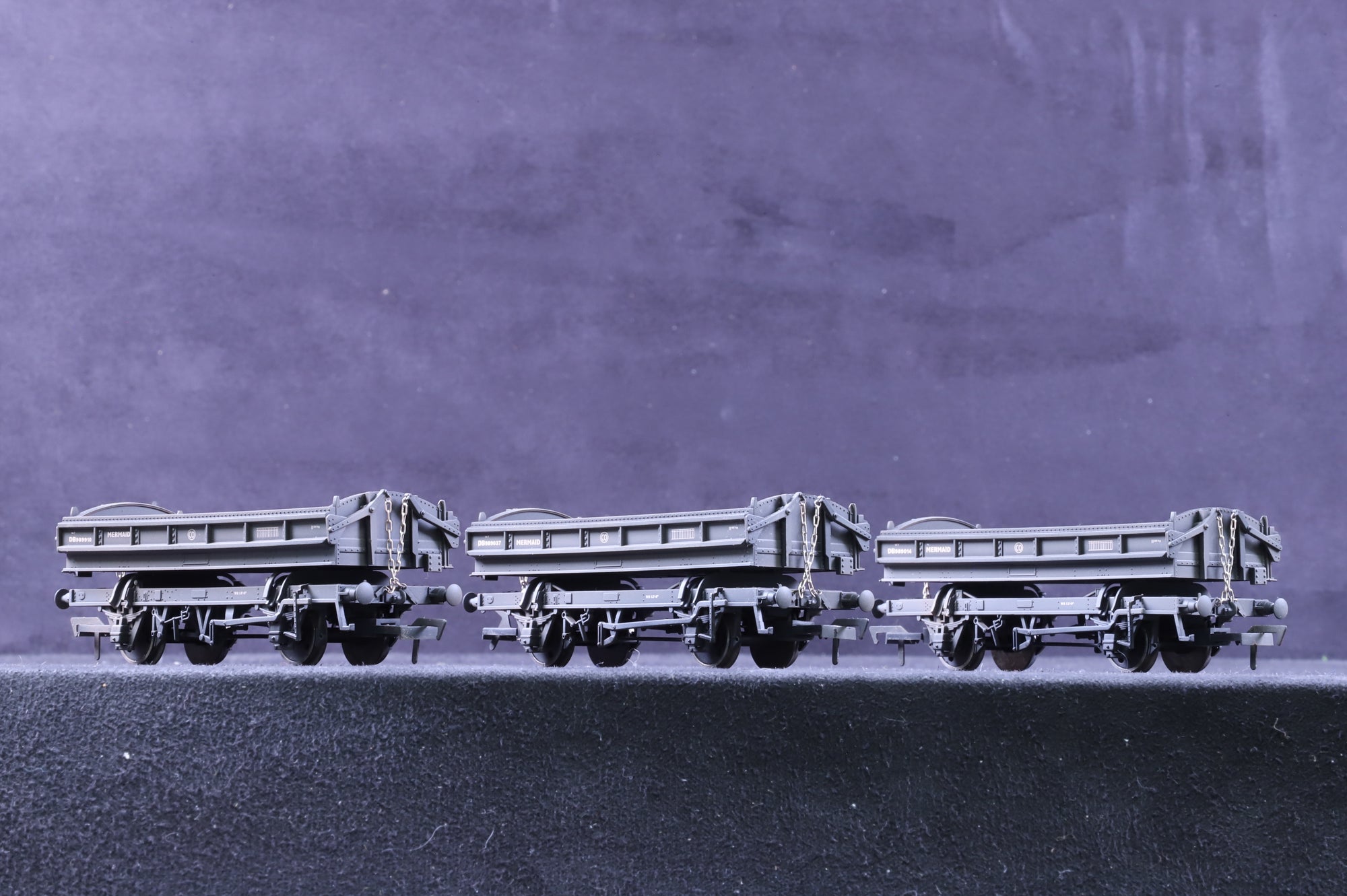 Heljan/Bachmann/Hornby OO Rake of 5 Assorted Wagons Incl. Ex-NER Birdcage Brake in BR Engineering Black