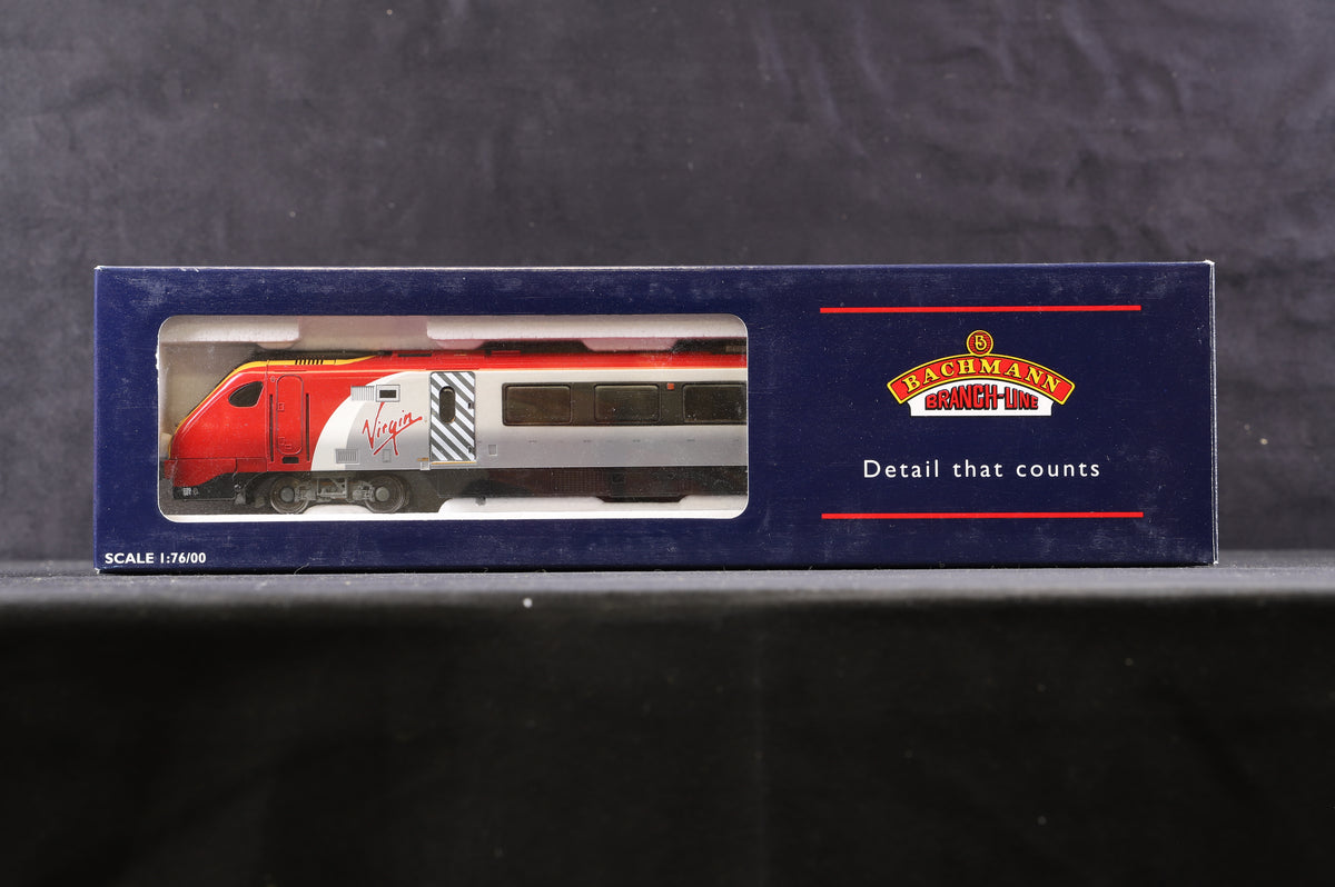 Bachmann OO 32-600 Class 220 Virgin Voyager (Non Tilt) 4 Car DEMU &#39;Maiden Voyager&#39;