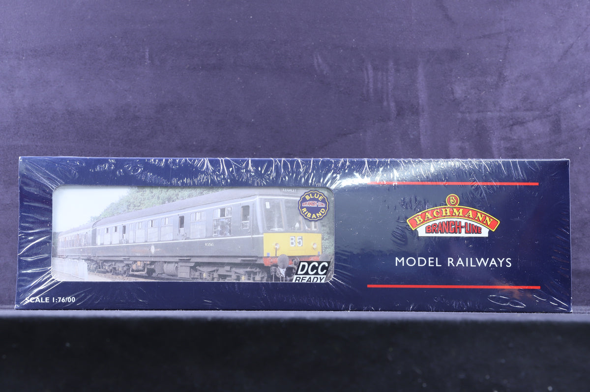 Bachmann OO 32-900 Class 108 2-Car DMU in BR Green w/ Speed Whiskers