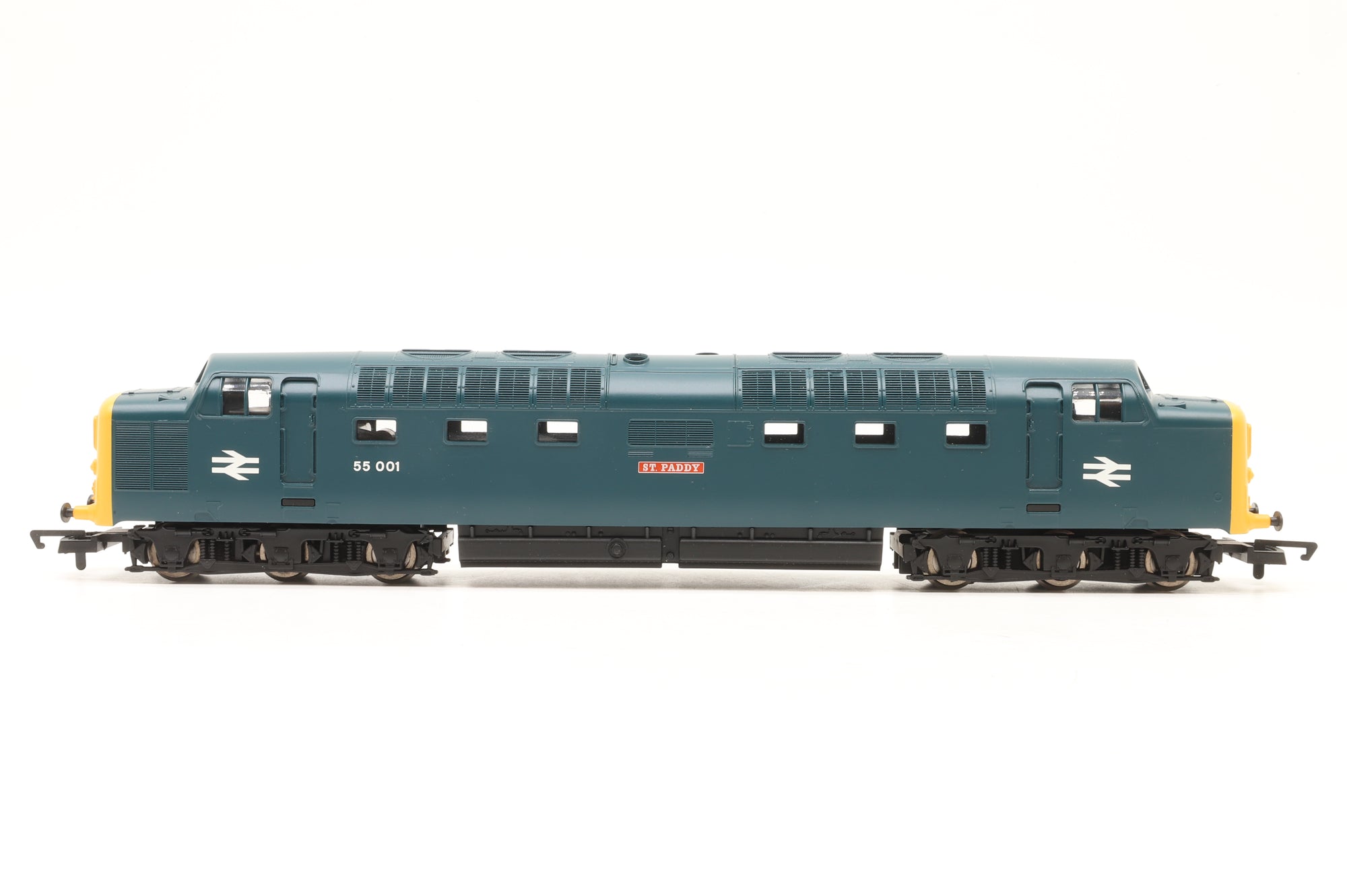 Hornby OO R2879 Class 55 Deltic 55001 'St Paddy' in BR Blue