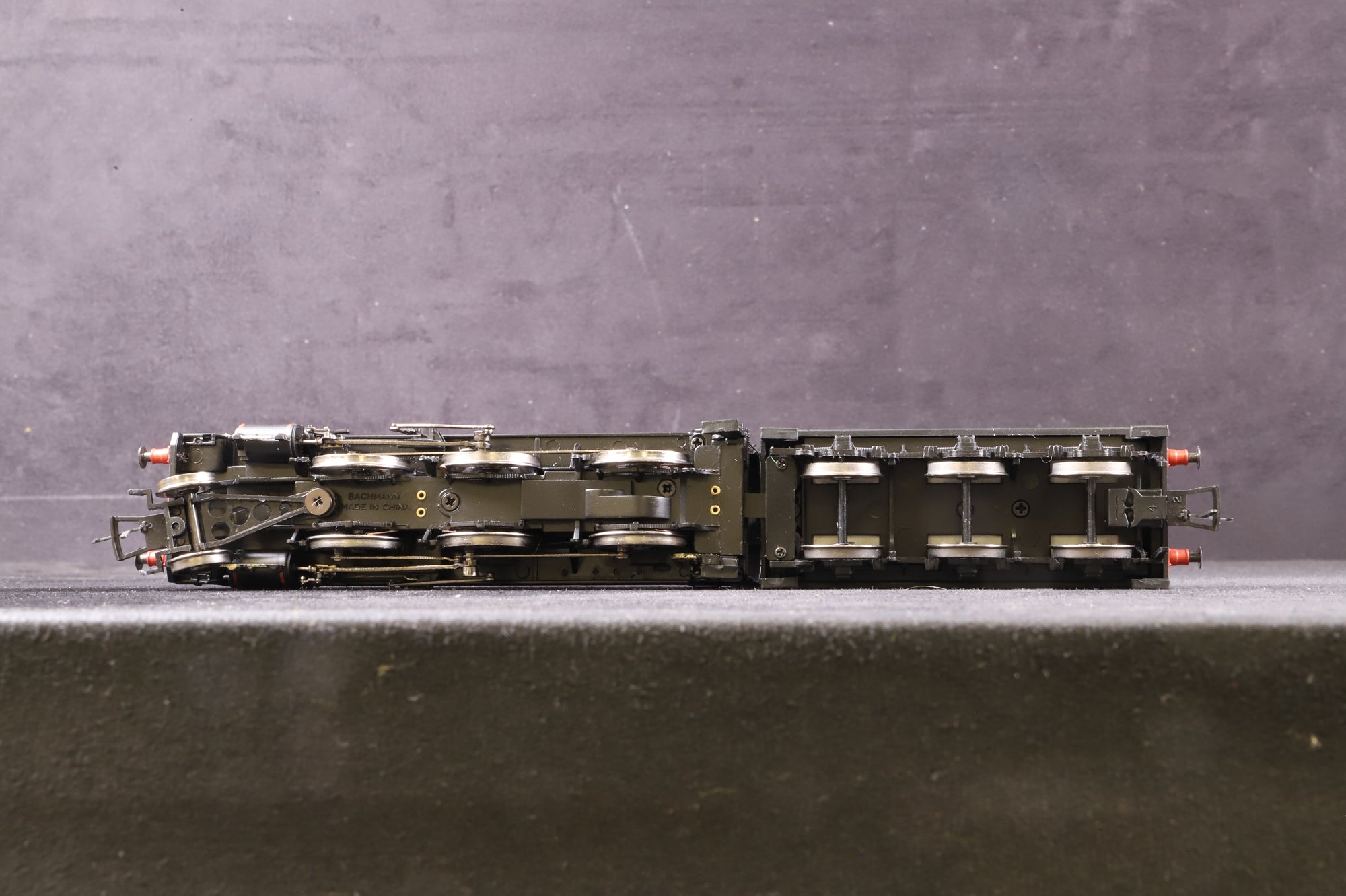 Bachmann OO 32-162 N Class '31401' BR Black L/C Slope Sided Tender