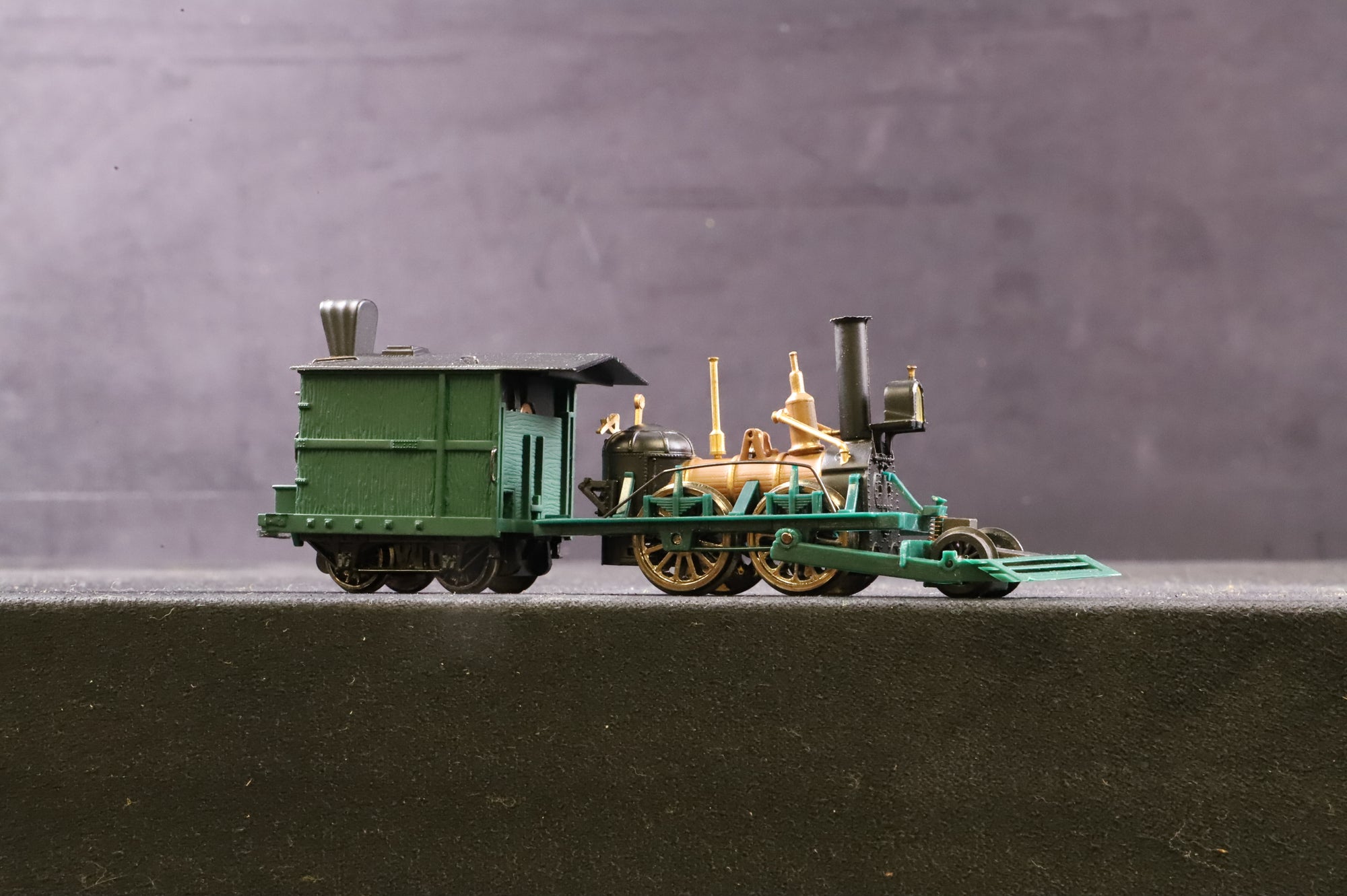 Bachmann HO 41-525 The John Bull 0-4-0 Steam Locomotive & Tender