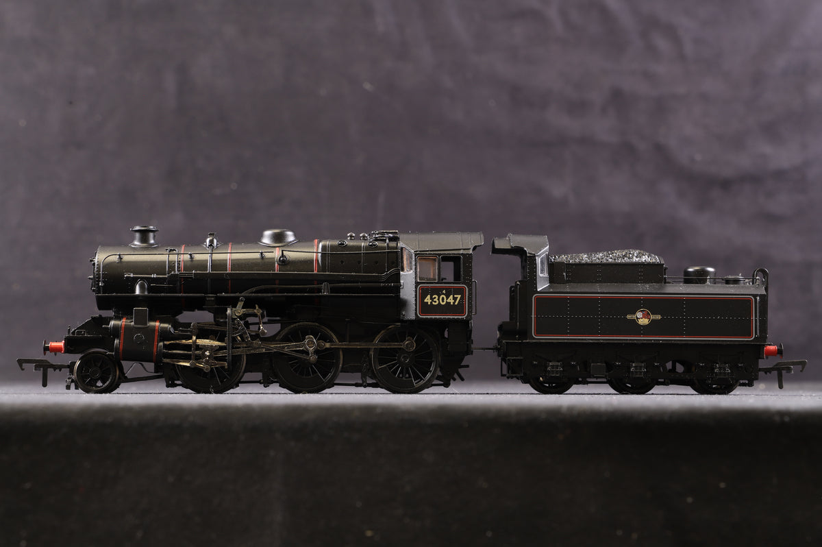 Bachmann OO 32-576 Ivatt Class 4 &#39;43047&#39; BR Lined Black L/C, DCC Fitted