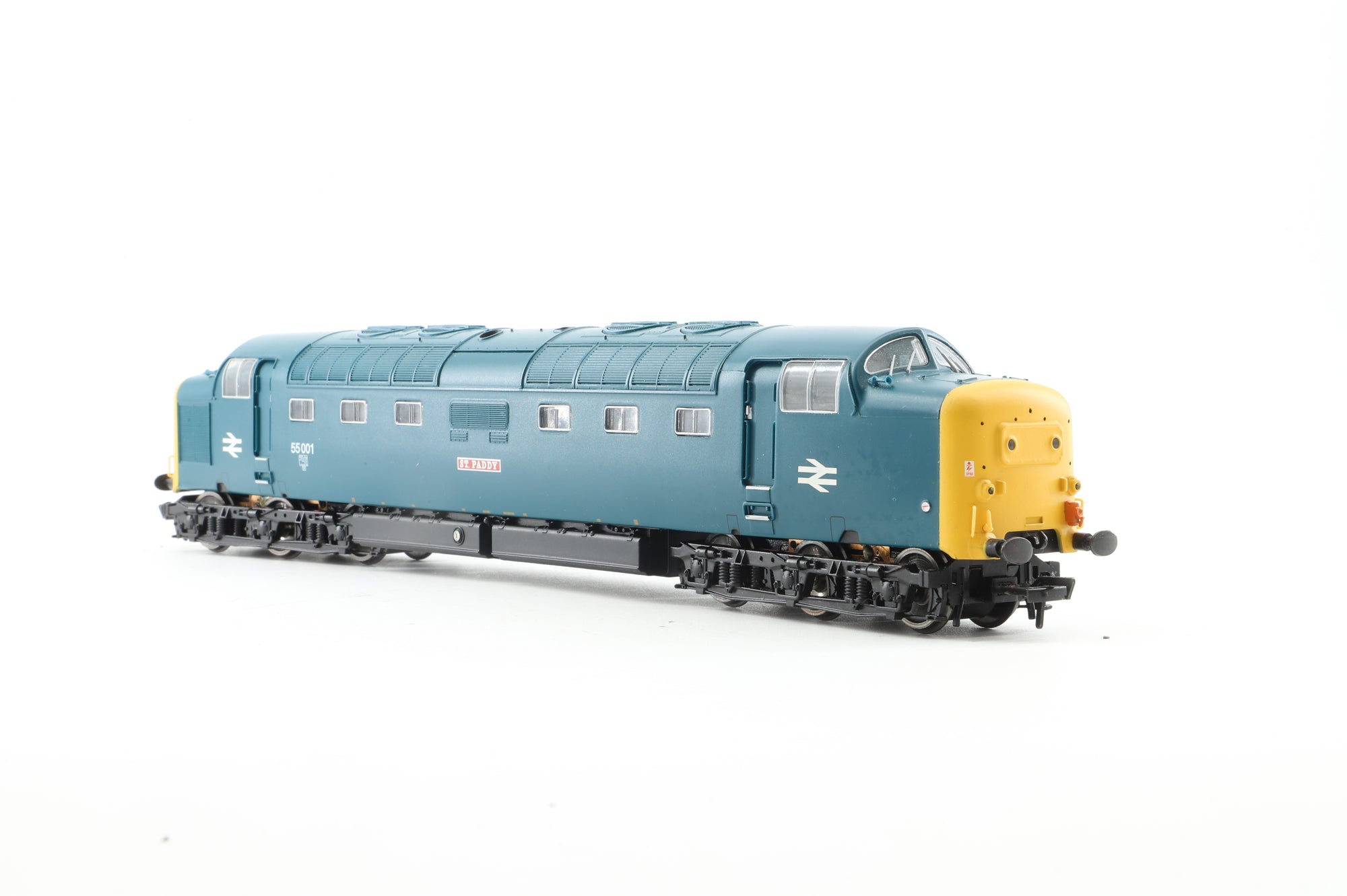 Bachmann OO 32-530DS Class 55 BE Blue 'St. Paddy' '55001', DCC Sound