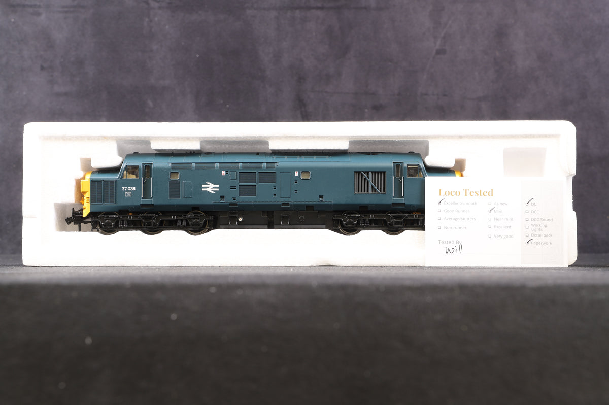 Bachmann OO 32-775 Class 37/0 &#39;37038&#39; Diesel BR Blue Split Head Code