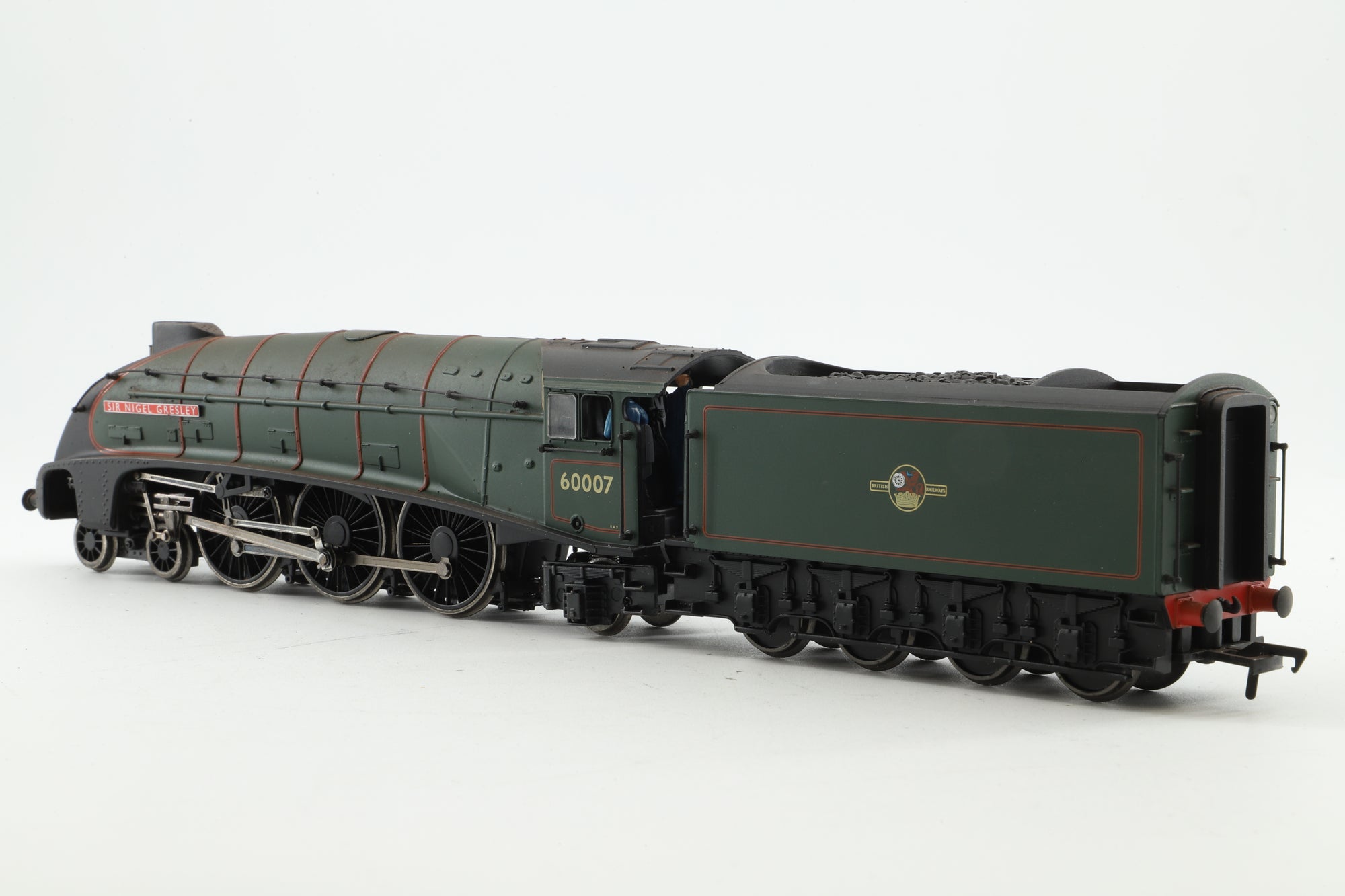 Bachmann OO 31-954A Class A4 60007 'Sir Nigel Gresley' in Lined BR Green w/ Late Crests - Lightly Weathered