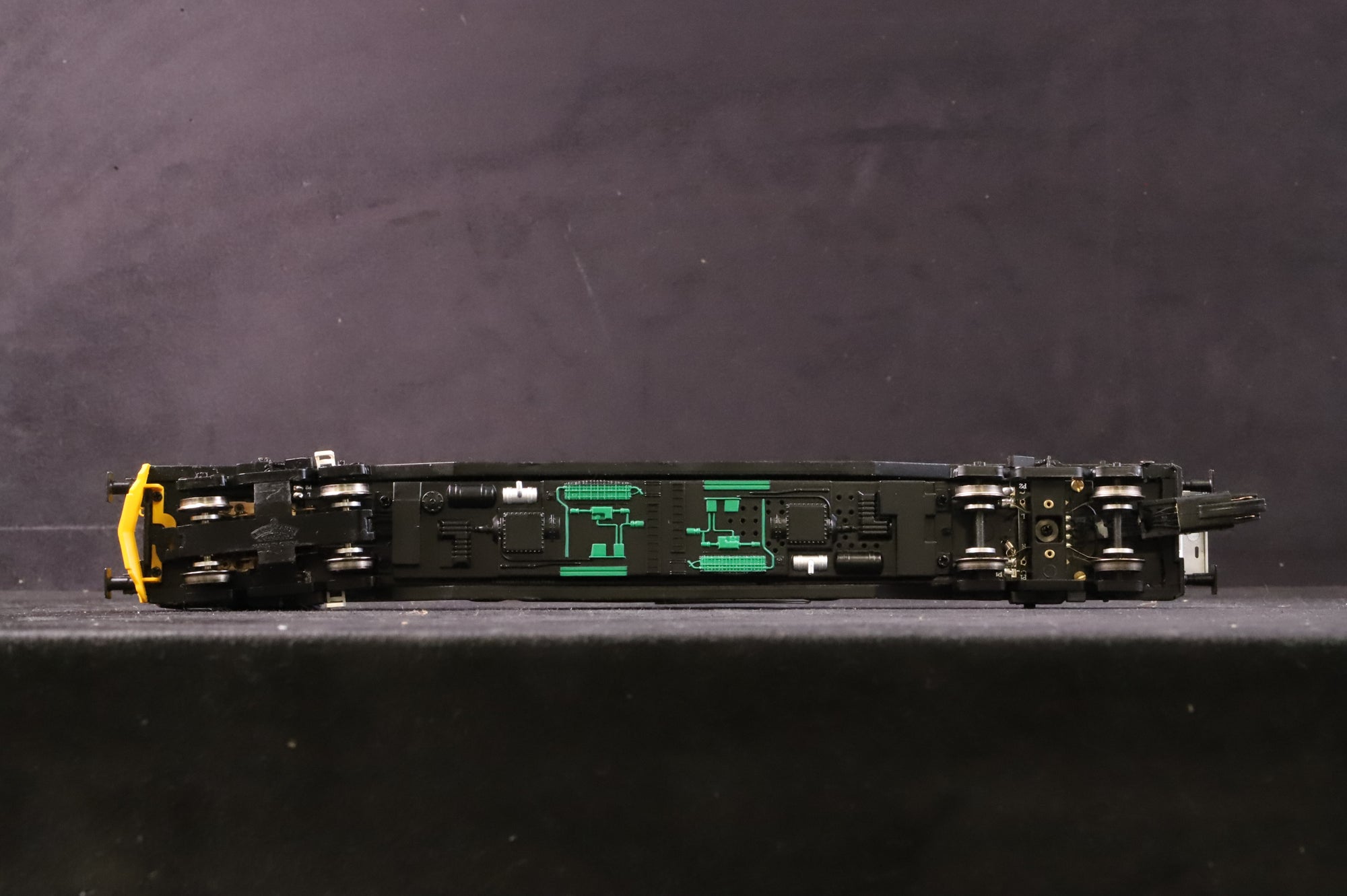 Bachmann OO 31-575 Windhoff MPV Network Rail