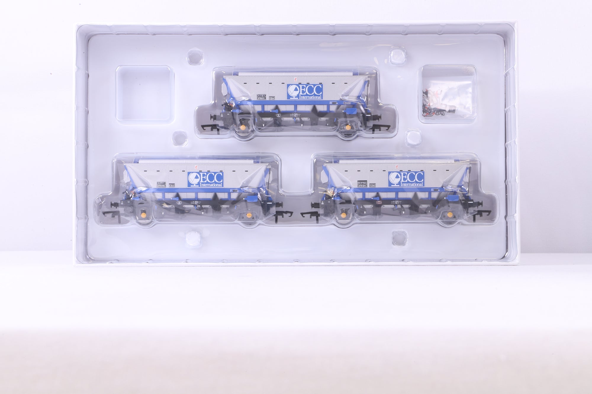 Accurascale OO ACC2523 Triple Pack of CDA China Clay Wagons in ECC Blue