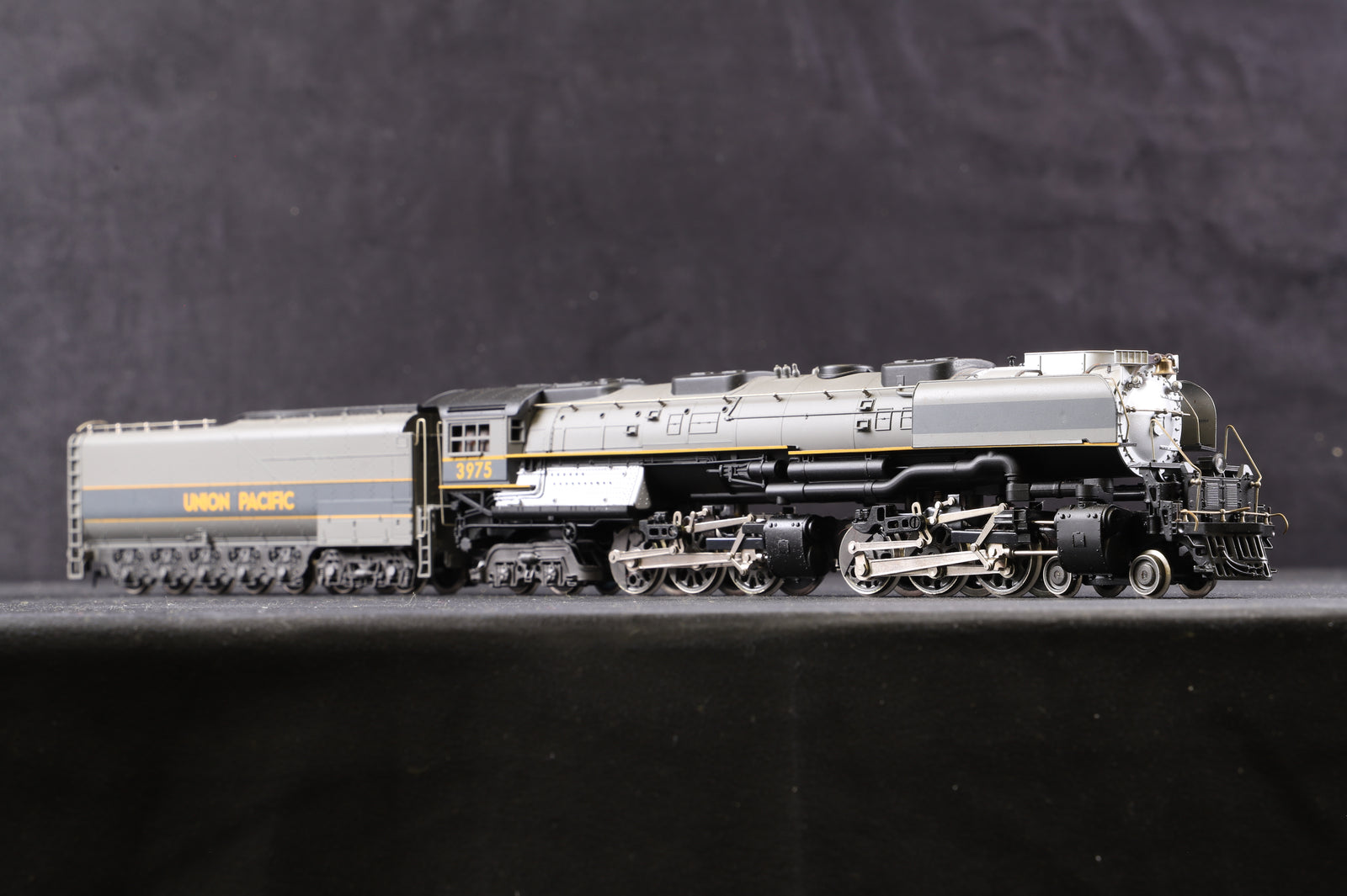 (4) sale Rivarossi HO Missouri Pacific