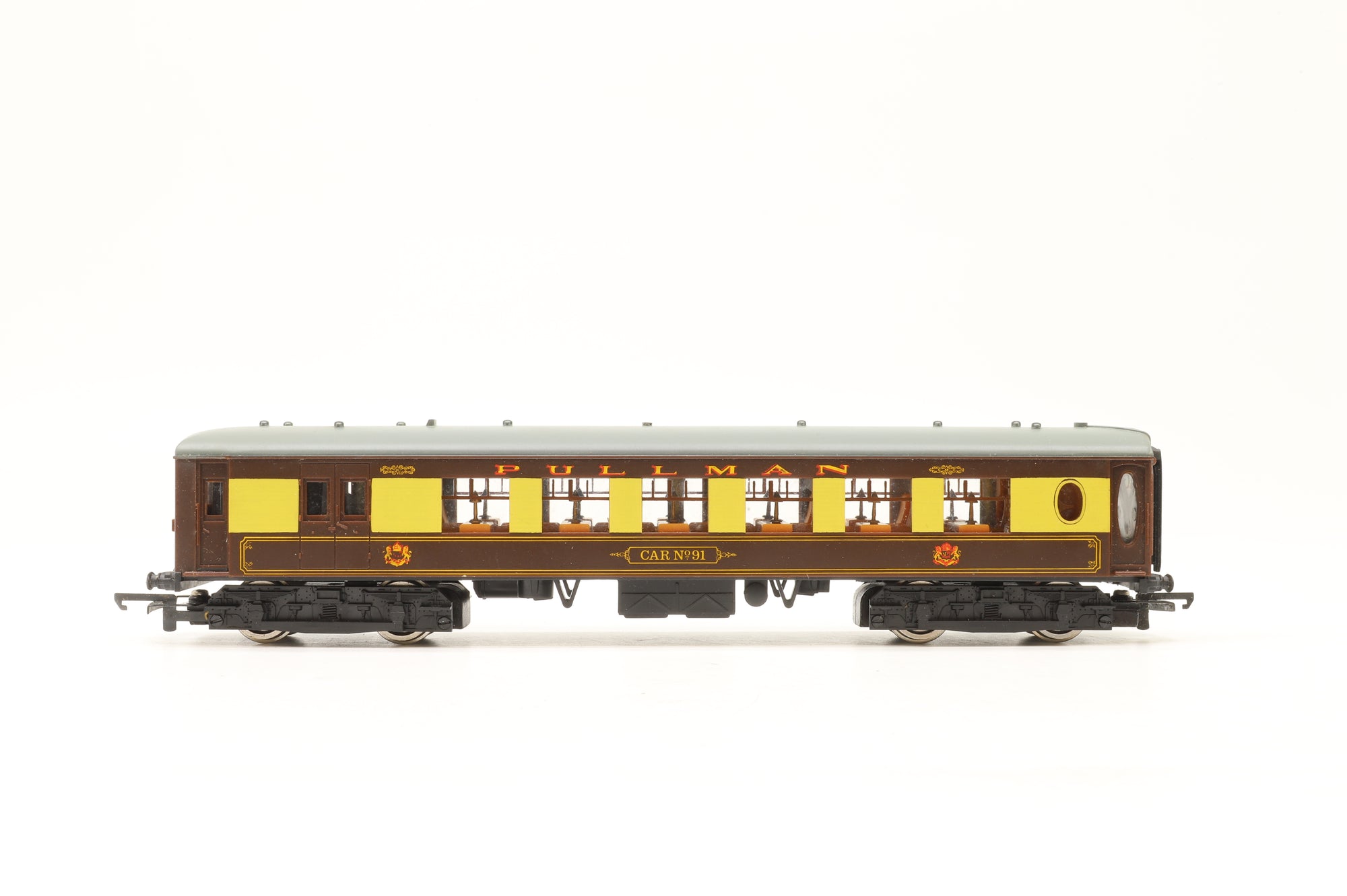 Wrenn OO W3006/7 Class 403 2-Car EMU in Pullman Brown/Cream