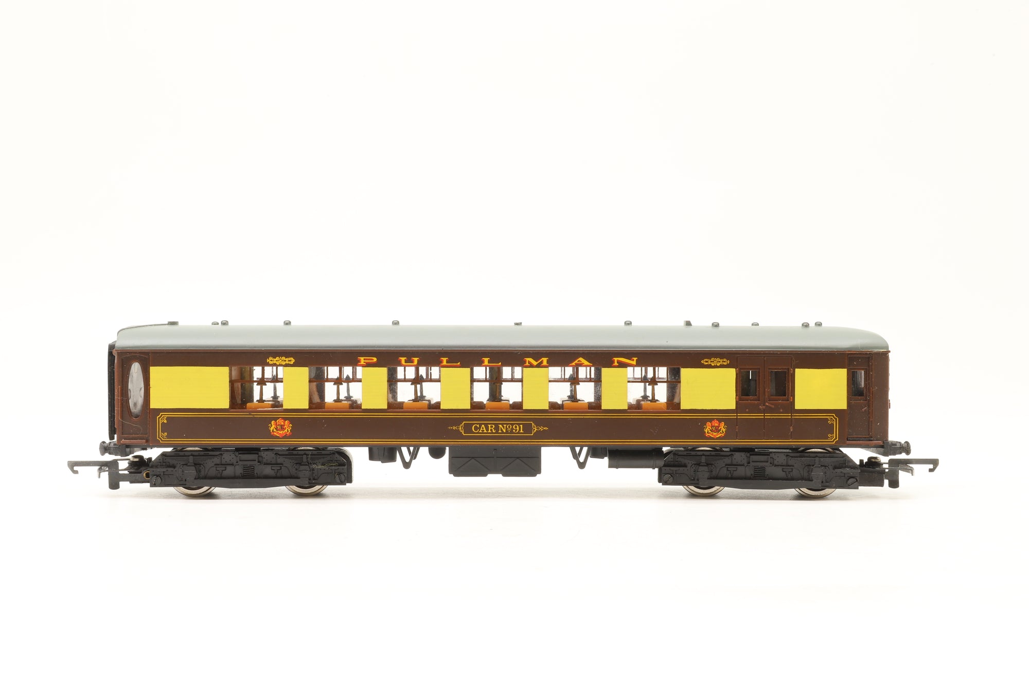 Wrenn OO W3006/7 Class 403 2-Car EMU in Pullman Brown/Cream