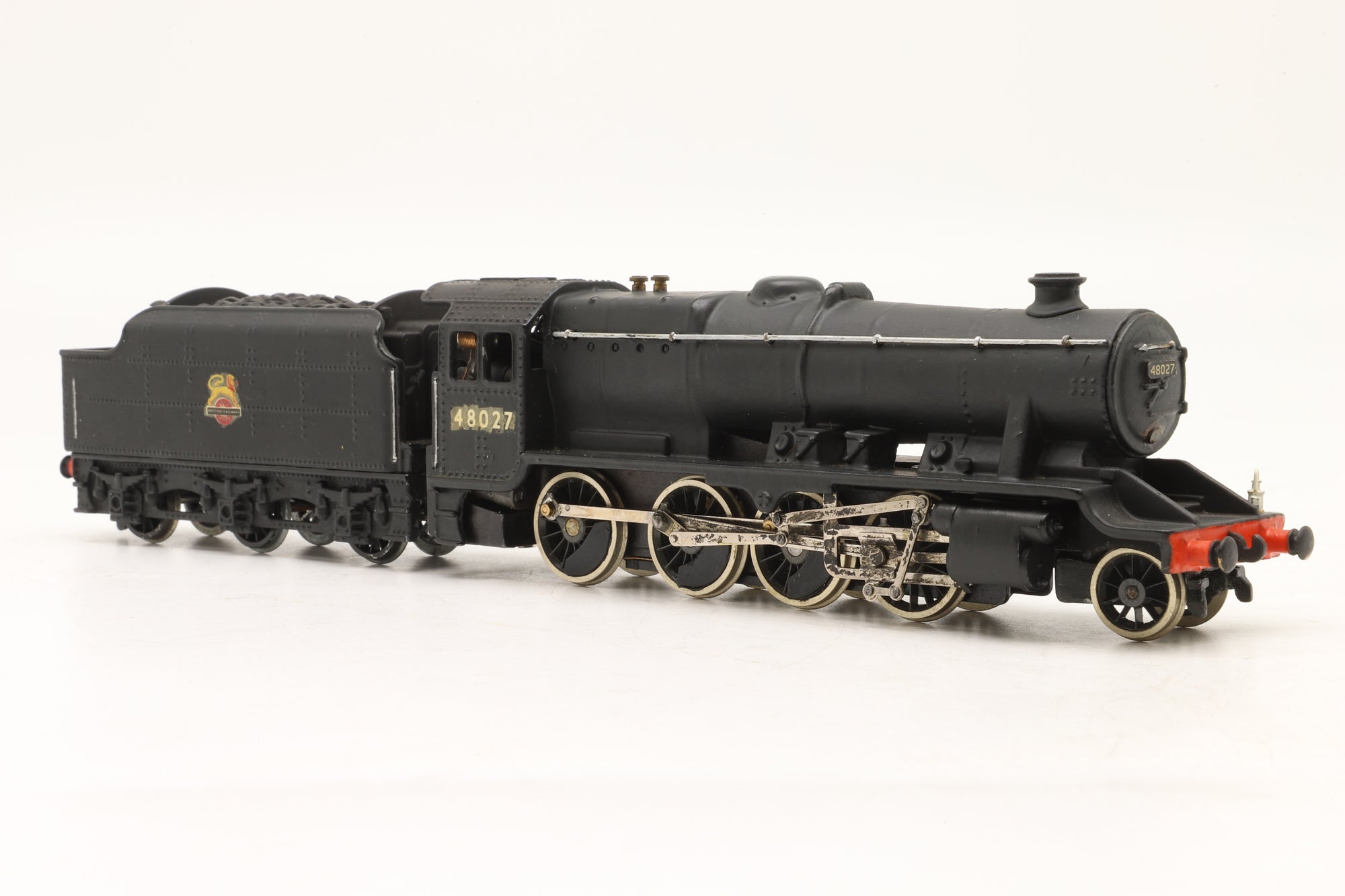 Wrenn OO W2224 Class 8F '48027' BR Black E/C Renumbered