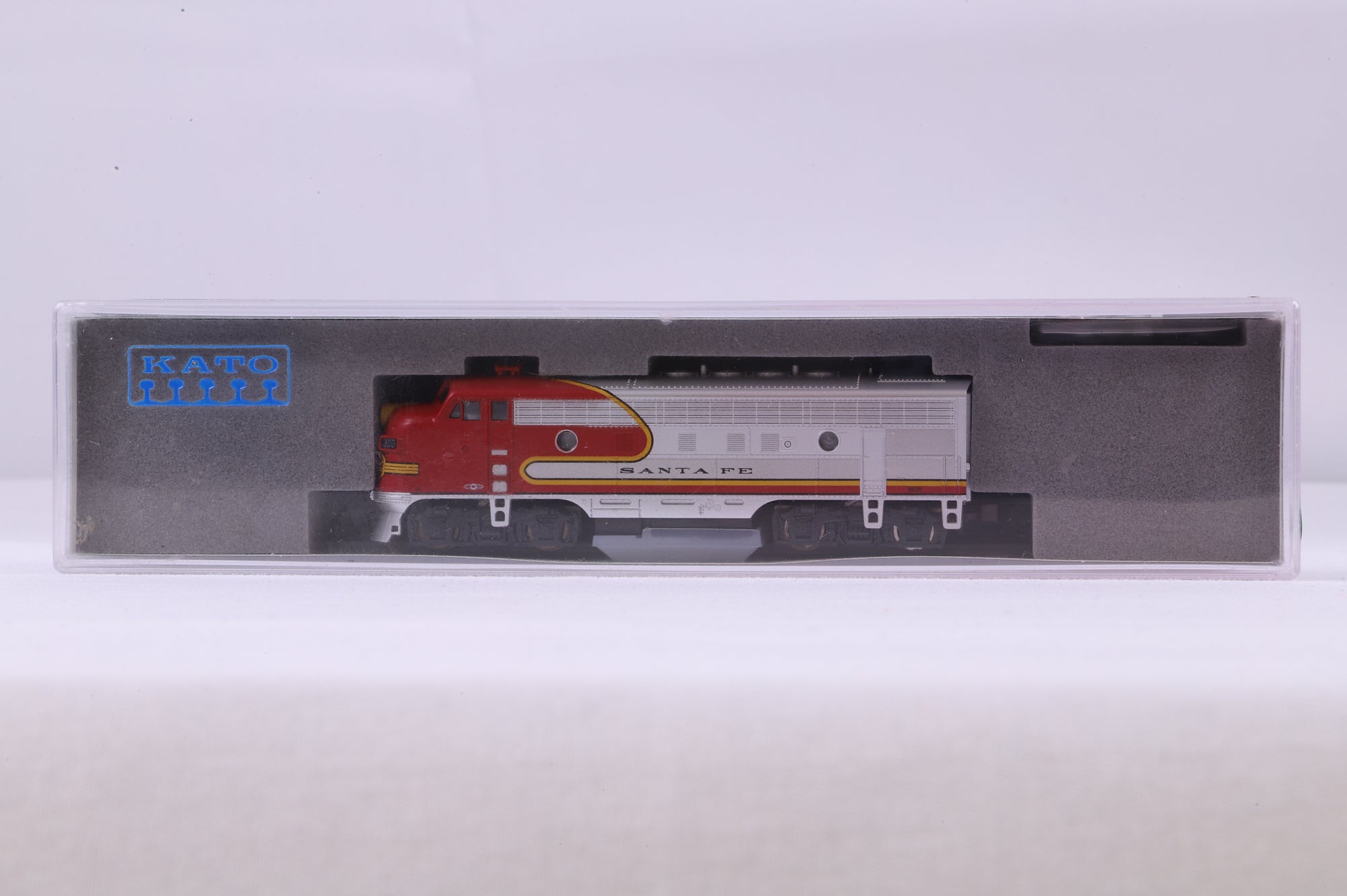 Kato N 176-2121 F7A AT&SF '300'