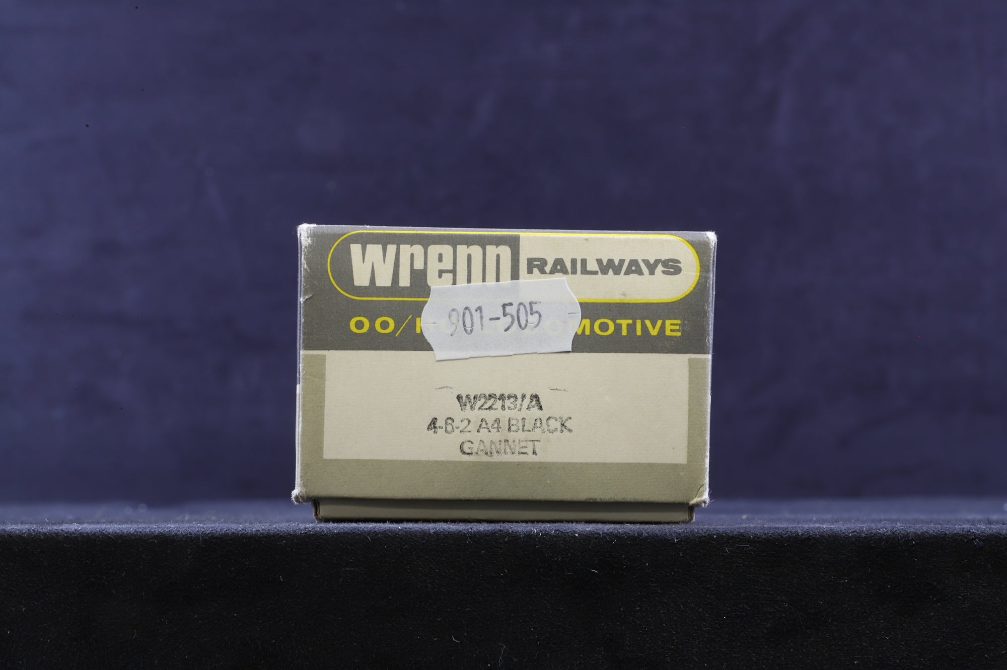 Wrenn OO W2213/A 4-6-2 A4 Black Gannet