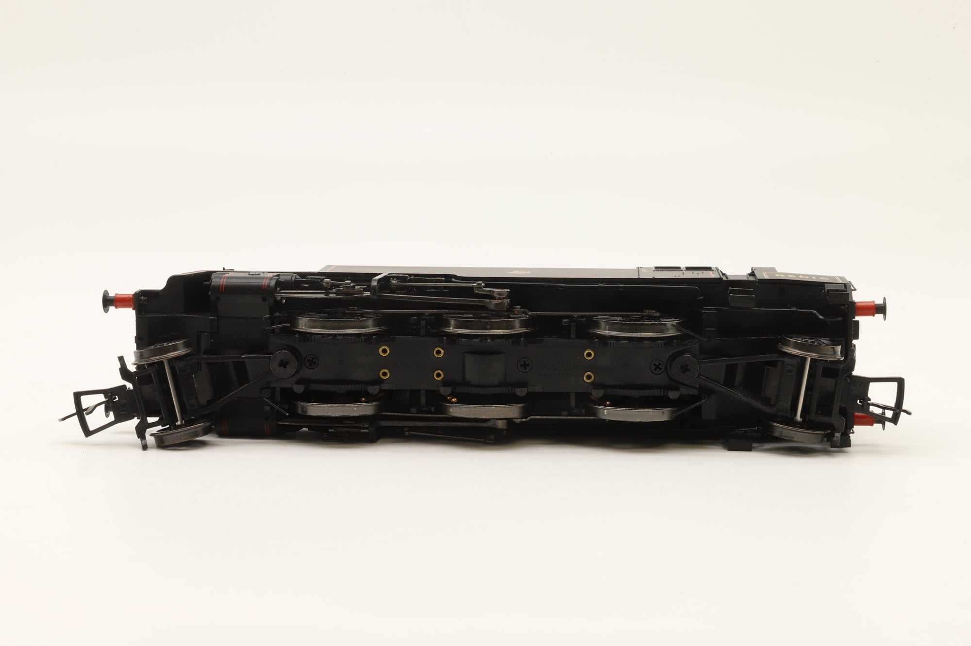 Bachmann OO 31-977 BR Standard Class 3MT Tank '82016' BR Lined Black E/C