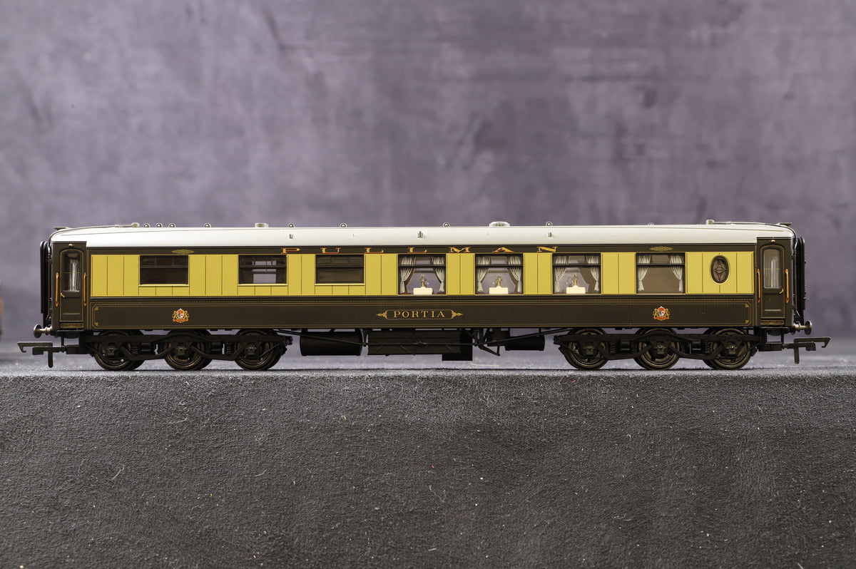 Hornby OO Rake Of 7 12 Wheel Pullman Coaches