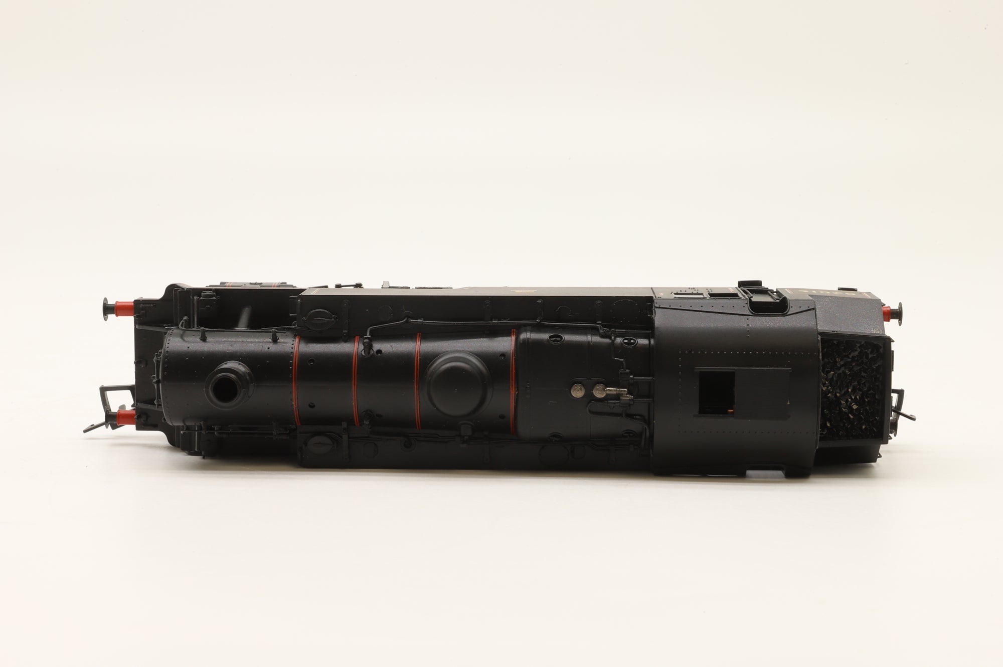 Bachmann OO 31-977 BR Standard Class 3MT Tank '82016' BR Lined Black E/C