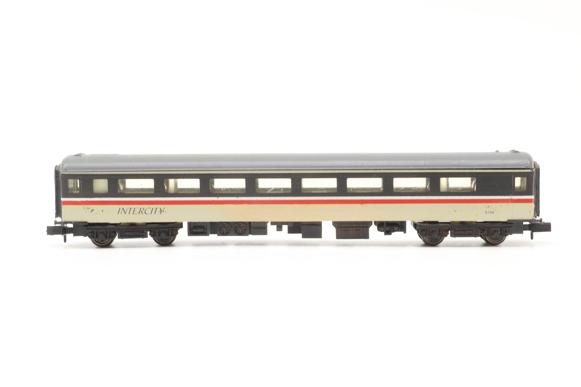 WORKSHOP Graham Farish N Rake of 3x Mk2s & 1x Mk1 BG in BR Intercity Executive Livery