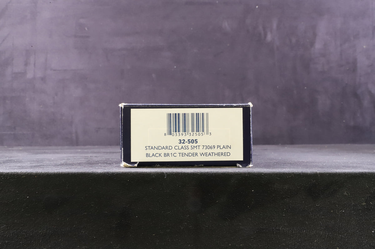 Bachmann OO 32-505 Standard Class 5MT &#39;73069&#39; Plain Black BR1C Tender Weathered