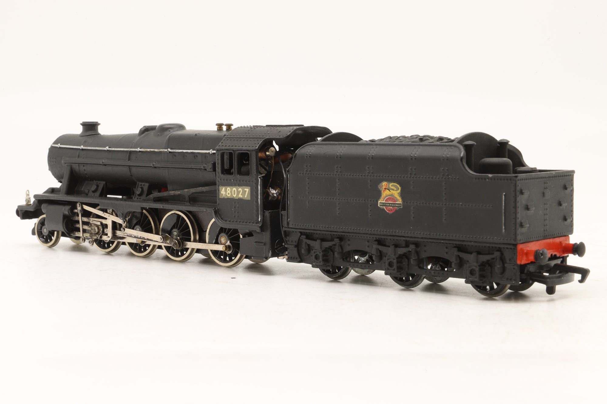 Wrenn OO W2224 Class 8F '48027' BR Black E/C Renumbered