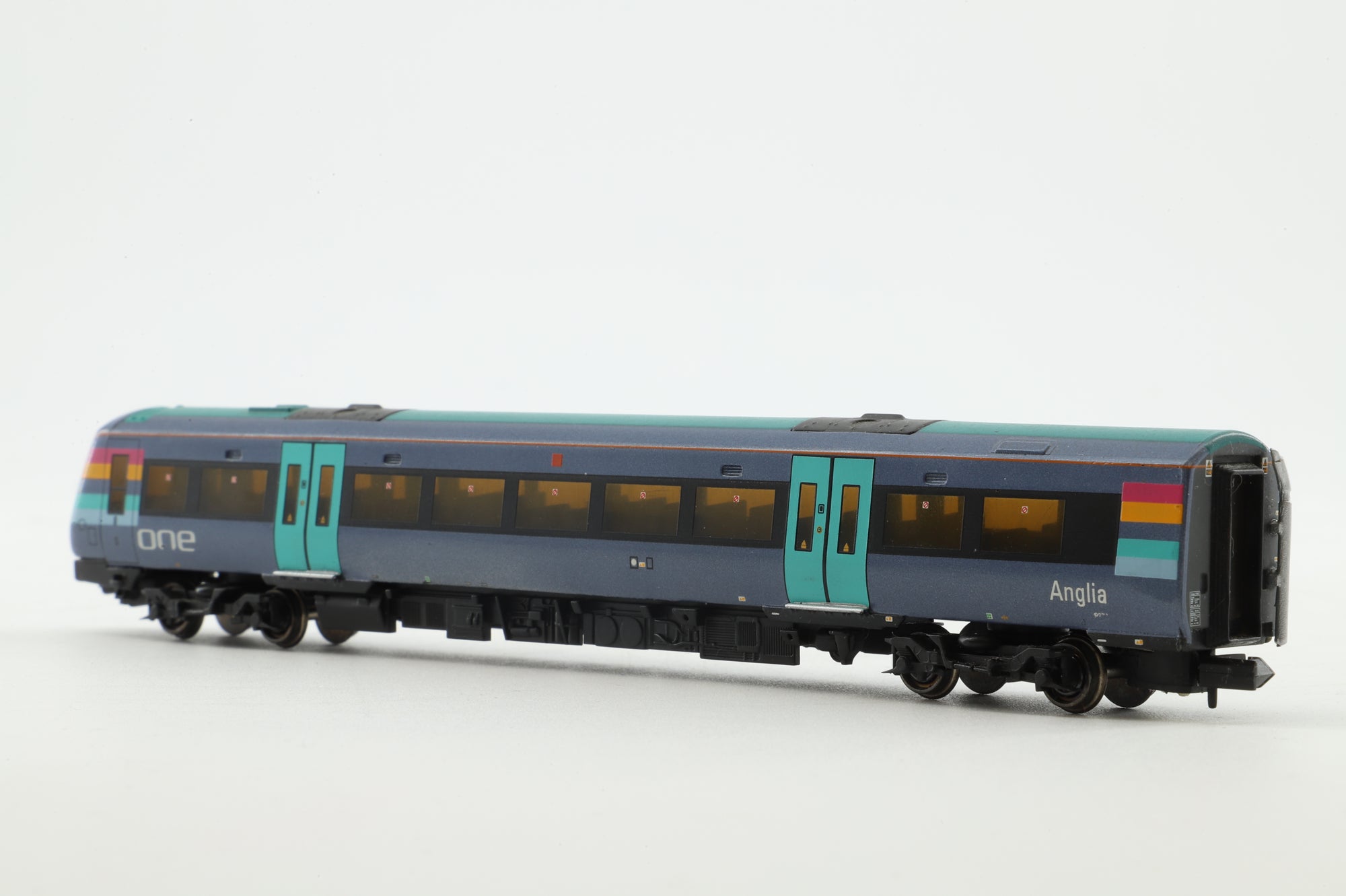 Graham Farish N Gauge 371-429 Class 170/2 2-Car DMU in Anglia/One Livery
