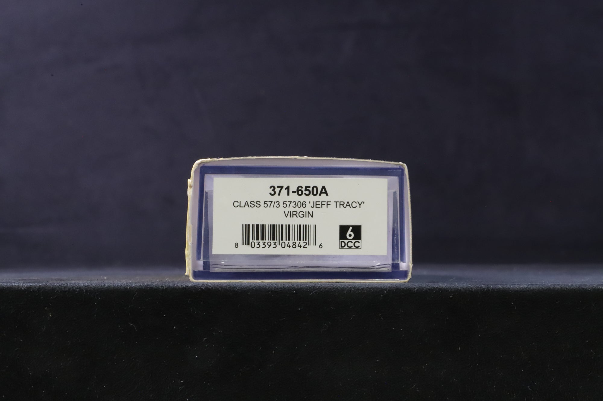 Graham Farish N 371-650A Class 57/3 '57306' 'Jeff Tracy' Virgin