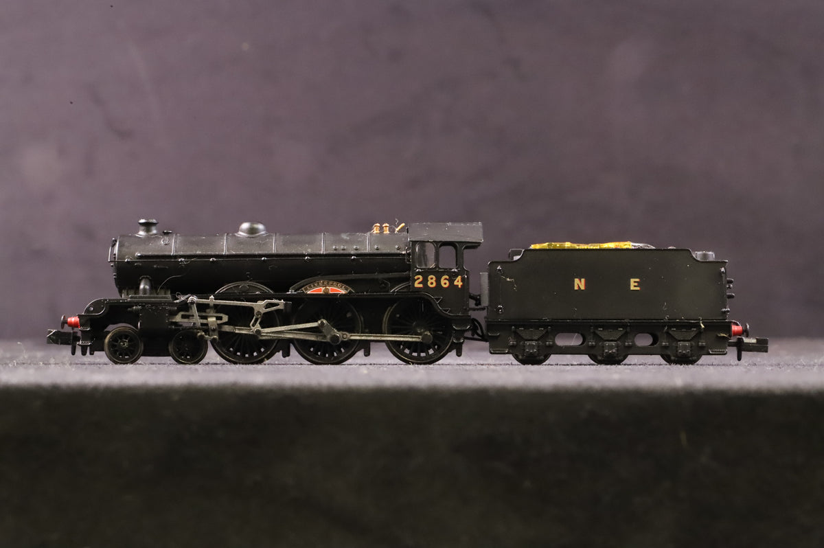 Dapol N Gauge 2S-020-001 B17 Class 2864 &#39;Liverpool&#39; in LNER/&#39;NE&#39; Wartime Black - DCC Sound