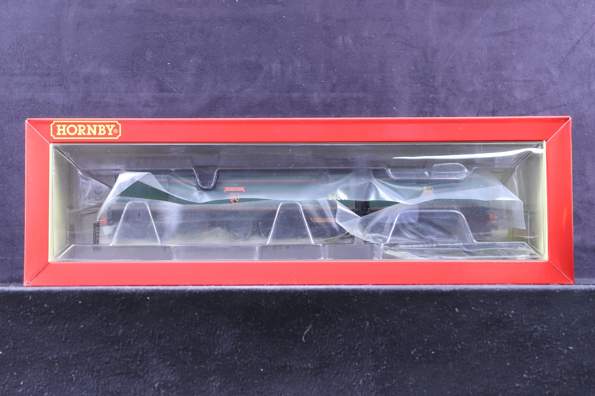 Hornby OO R3115 West Country Class 34001 'Exeter' in BR Lined Green with Early Crests