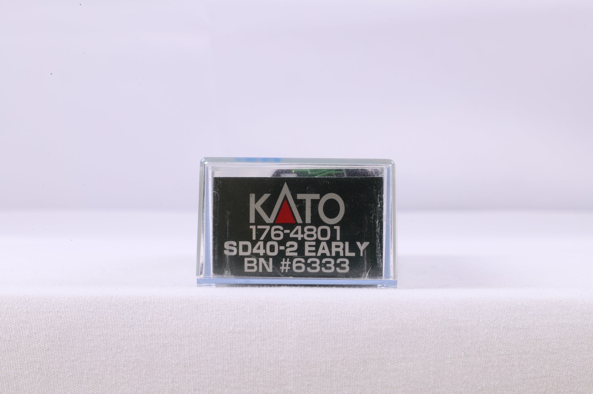 Kato N 176-4801 SD40-2 Early BN '6333'