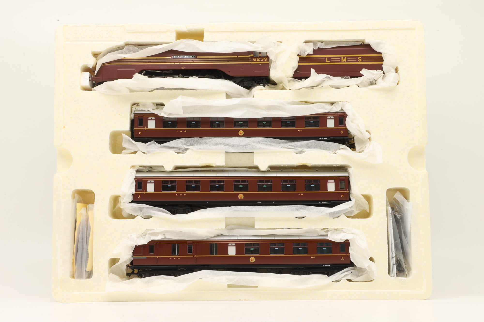 Hornby OO R2907 'The Days of Red and Gold' Train Pack, Ltd Ed 992/1000