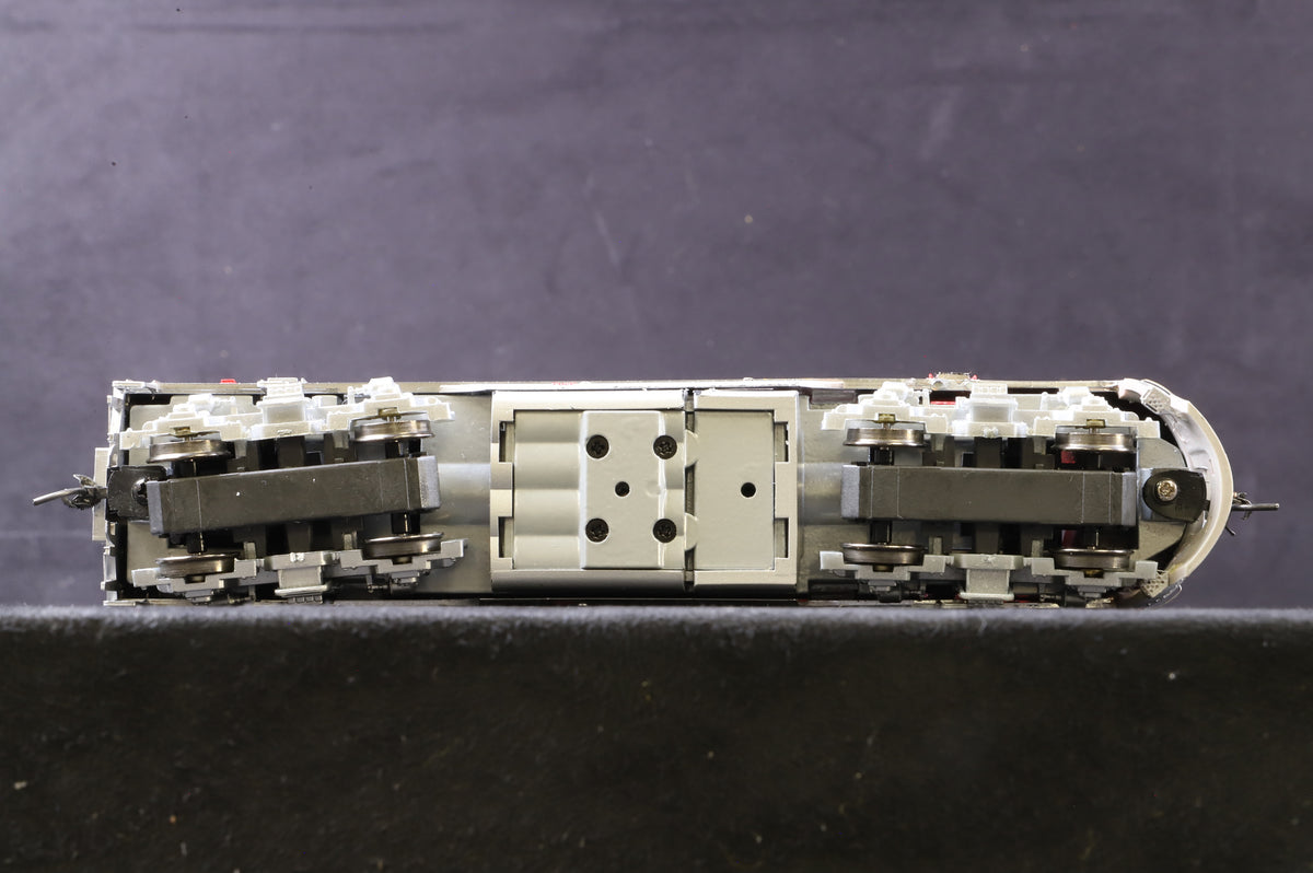 Athearn Genesis HO G1000A F-7A Phase 1 No.304 in Santa Fe Livery - DCC Sound