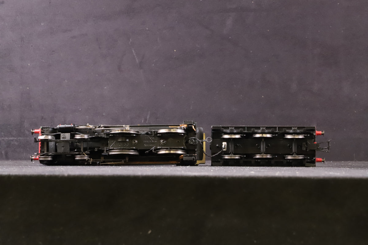 WORKSHOP Hornby OO R2743 Schools Class 30915 &#39;Brighton&#39; in Lined BR Green w/ Late Crests