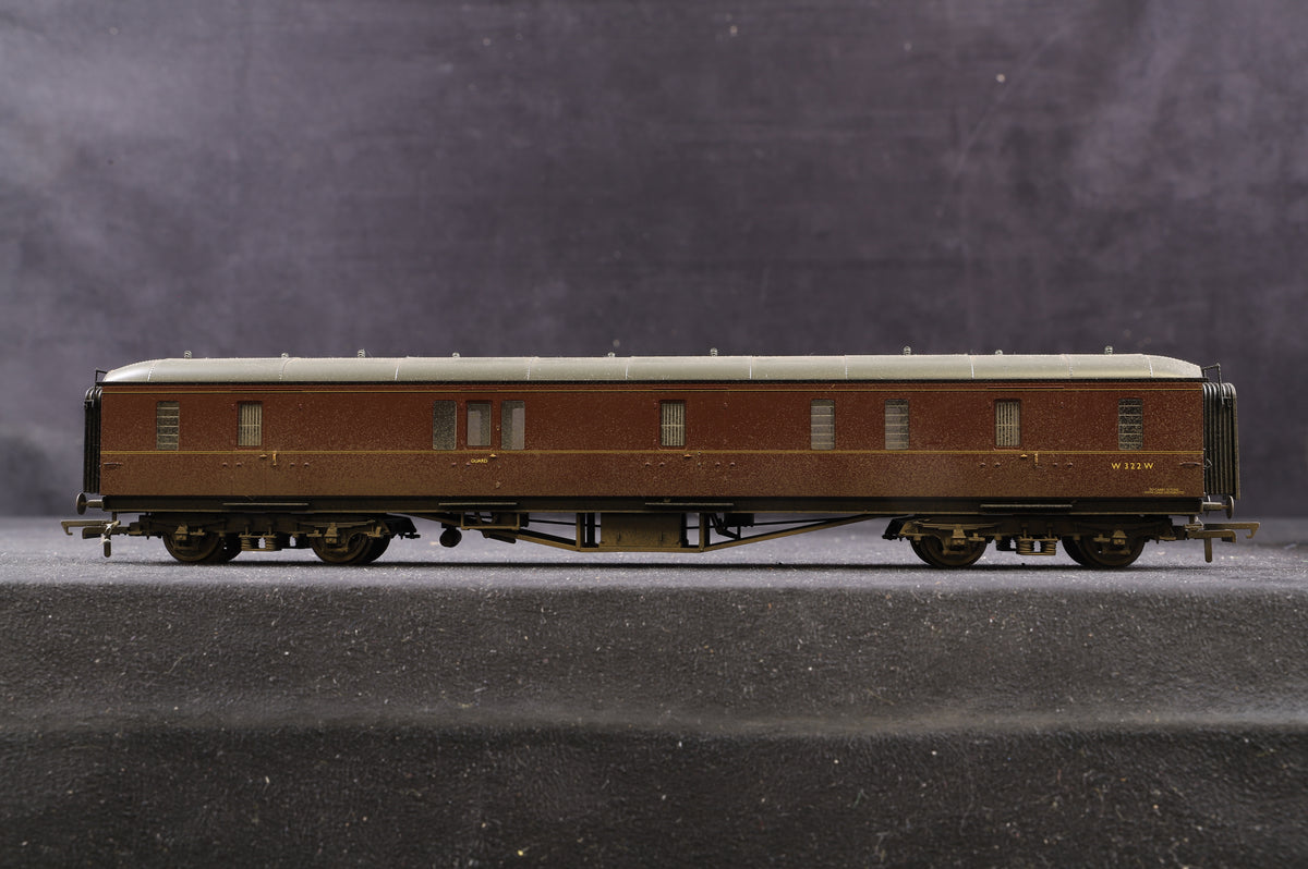 Hornby/ Bachmann OO Rake Of 5 Parcels Coaches